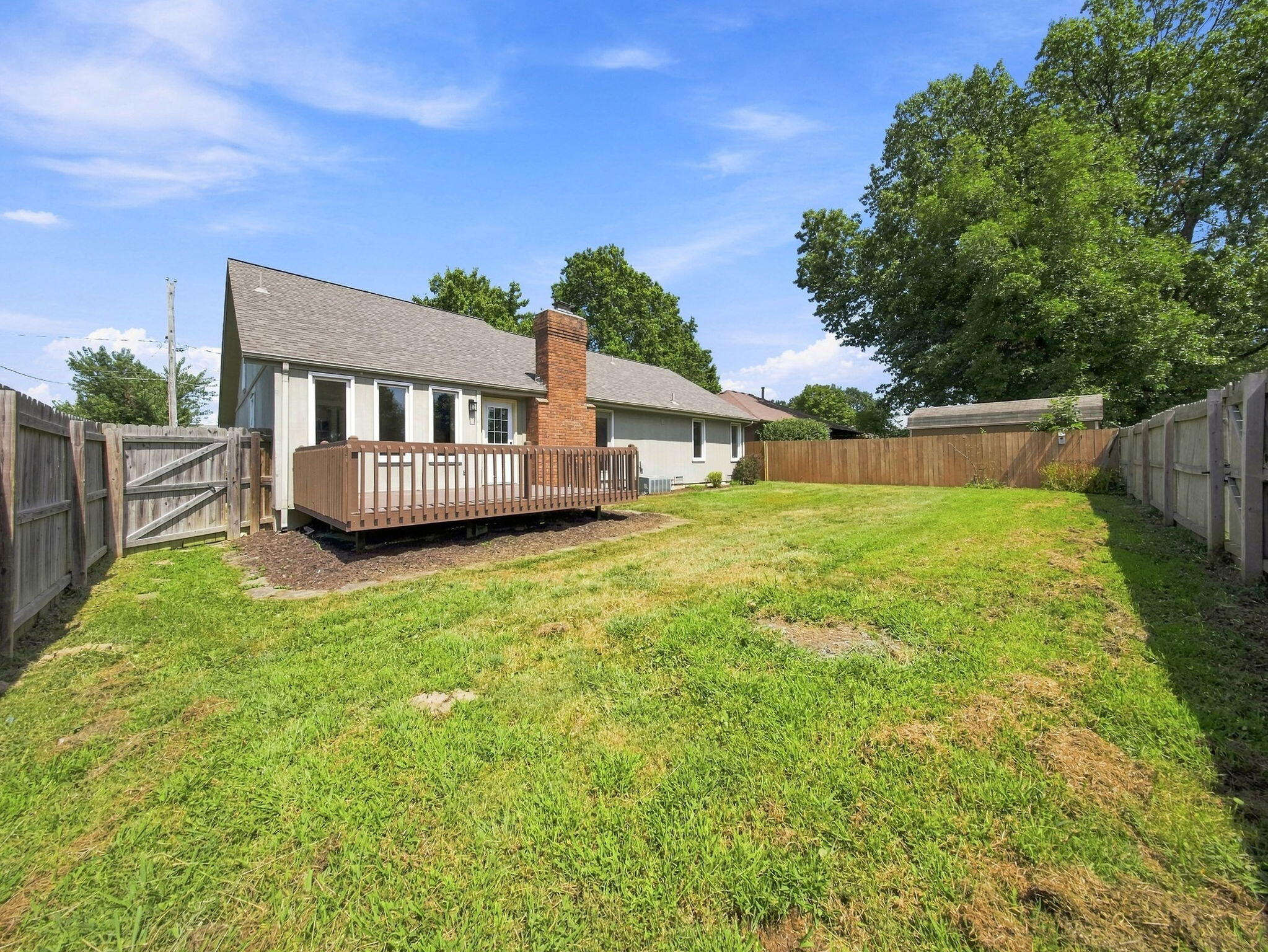 2738 East Verona Street Property Photo 30