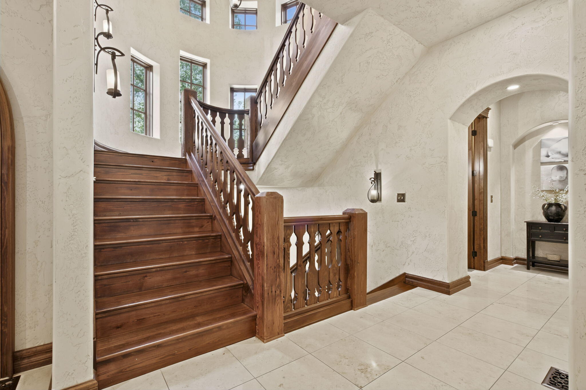 3208 South Thornridge Drive Property Photo 27