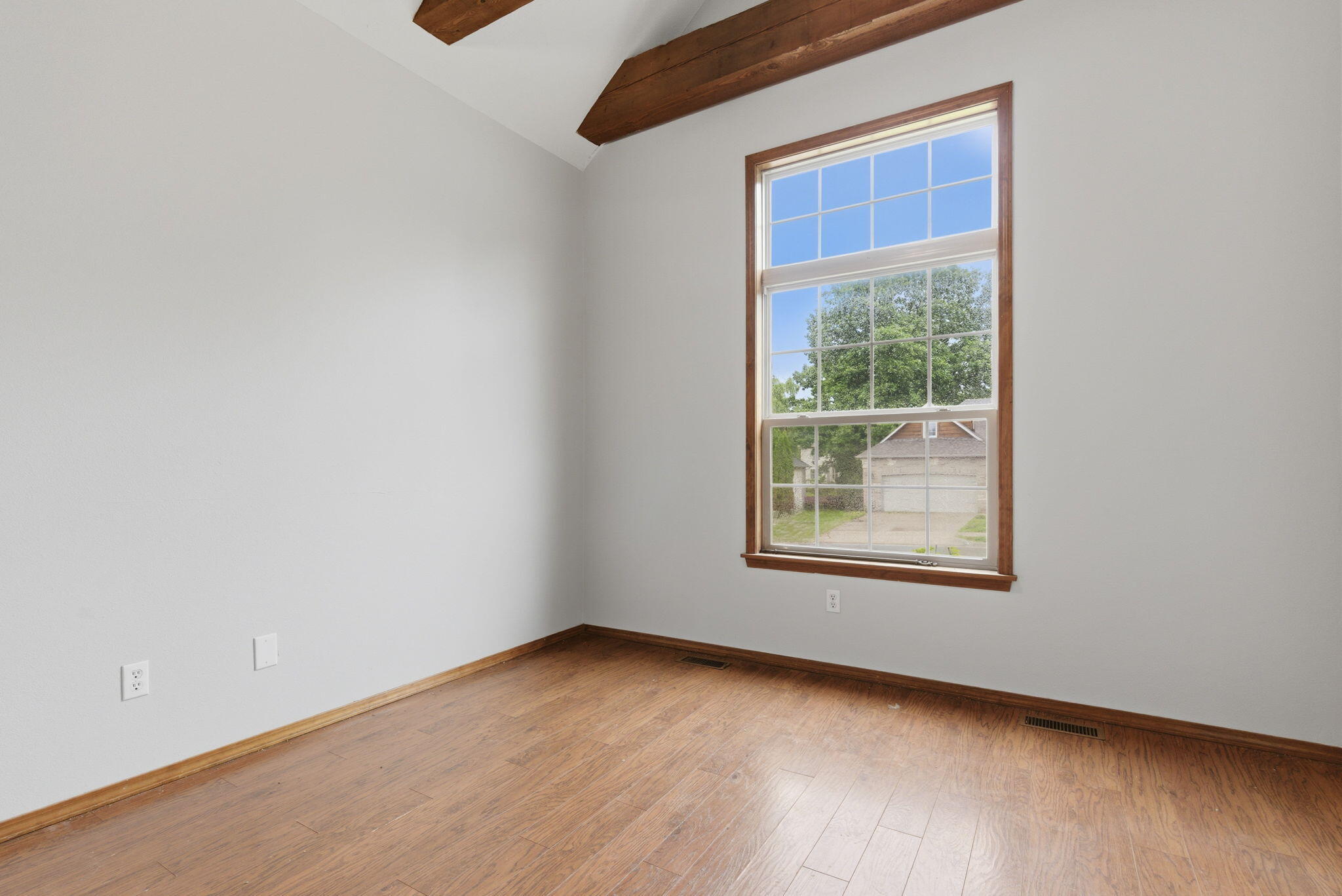 5535 South Dayton Avenue Property Photo 20