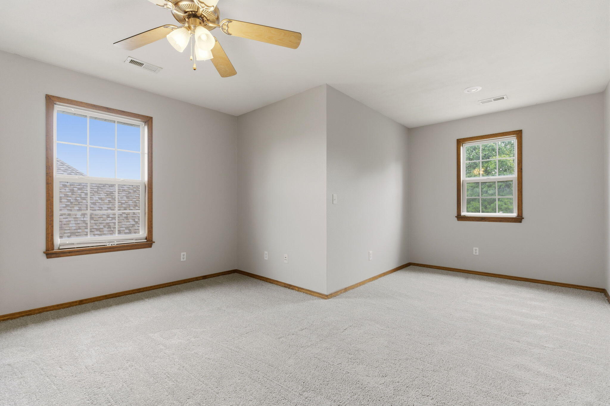 5535 South Dayton Avenue Property Photo 22