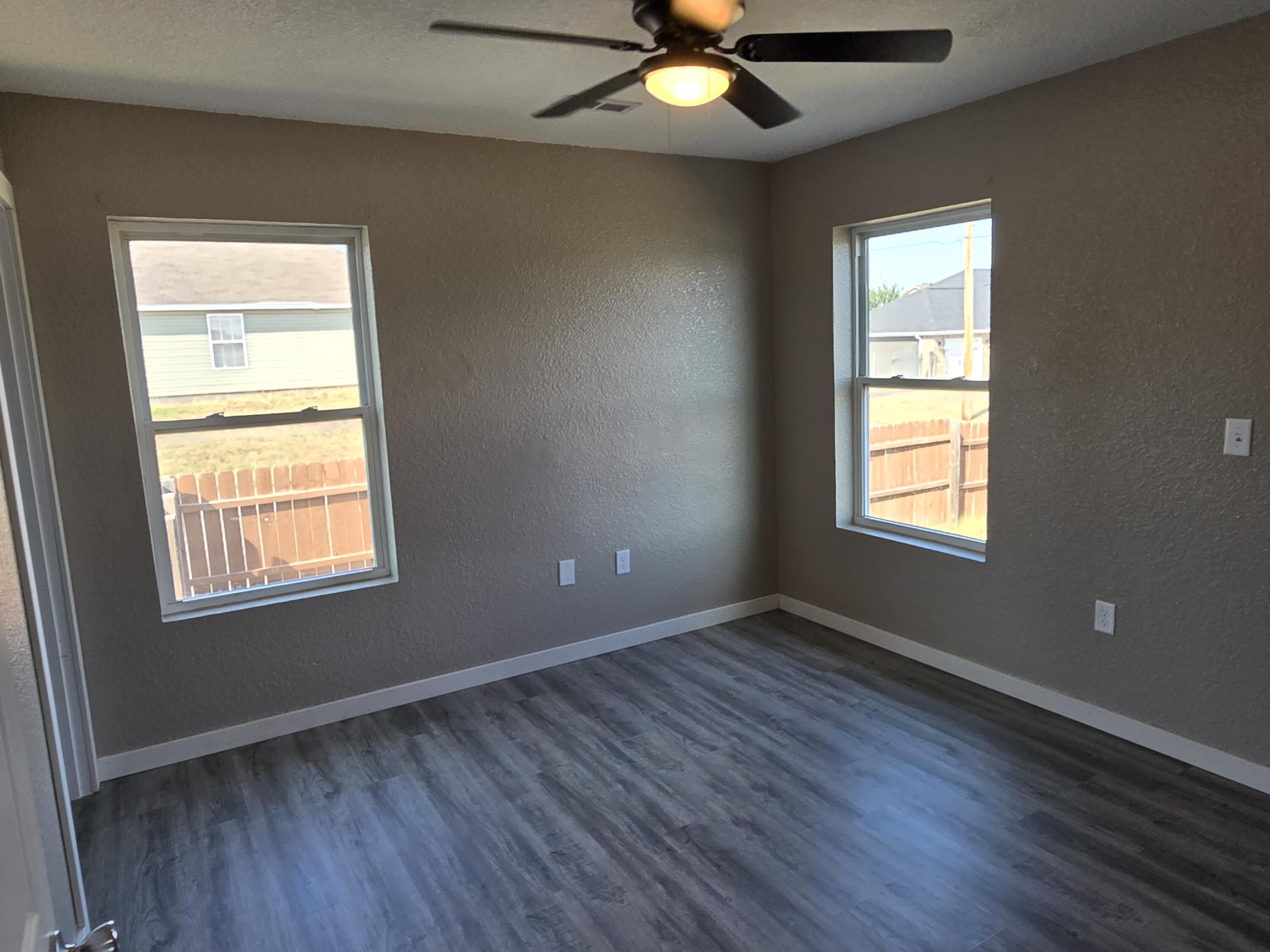 2401 South Wall Avenue Property Photo 12