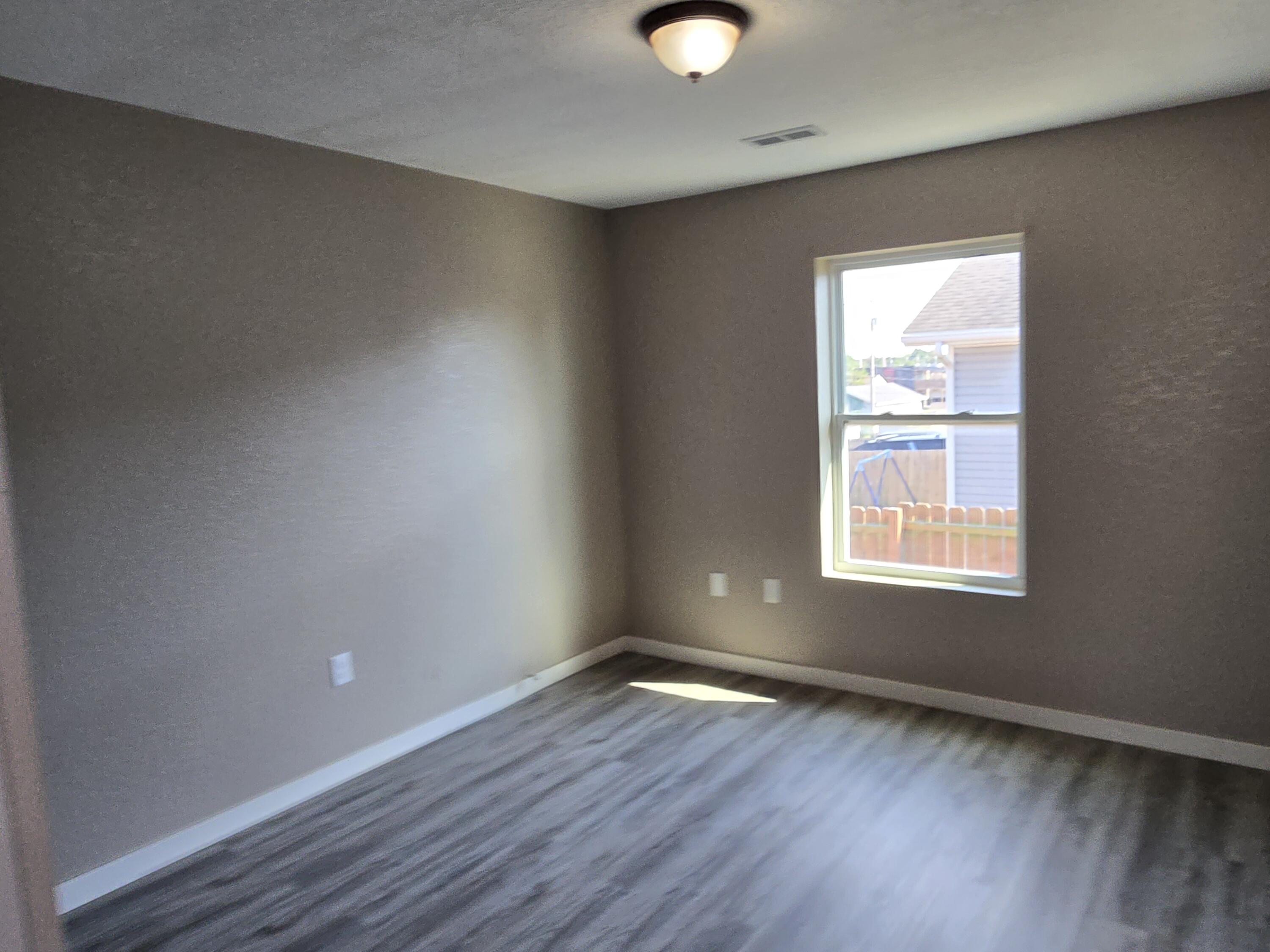 2401 South Wall Avenue Property Photo 18