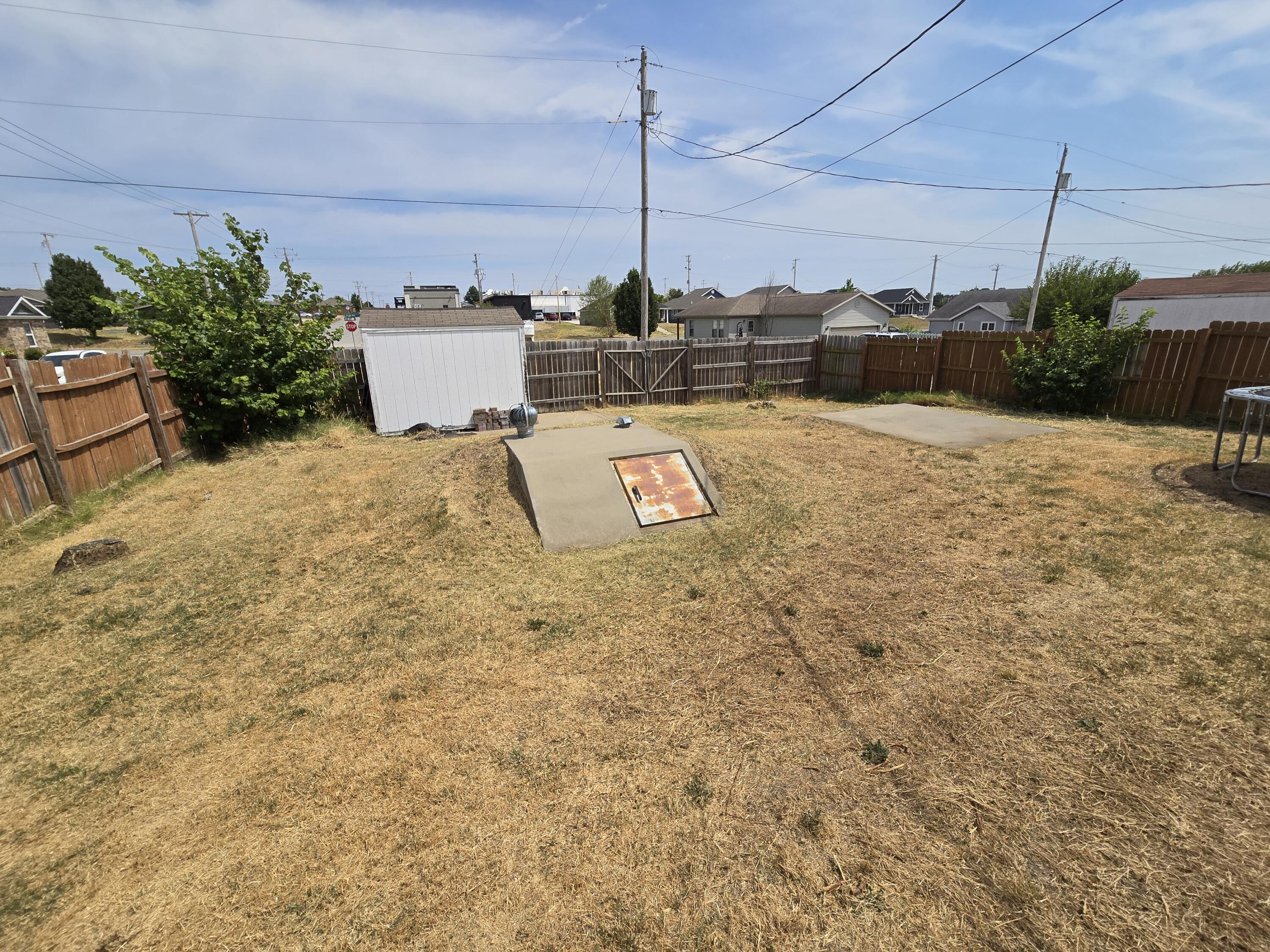 2401 South Wall Avenue Property Photo 30