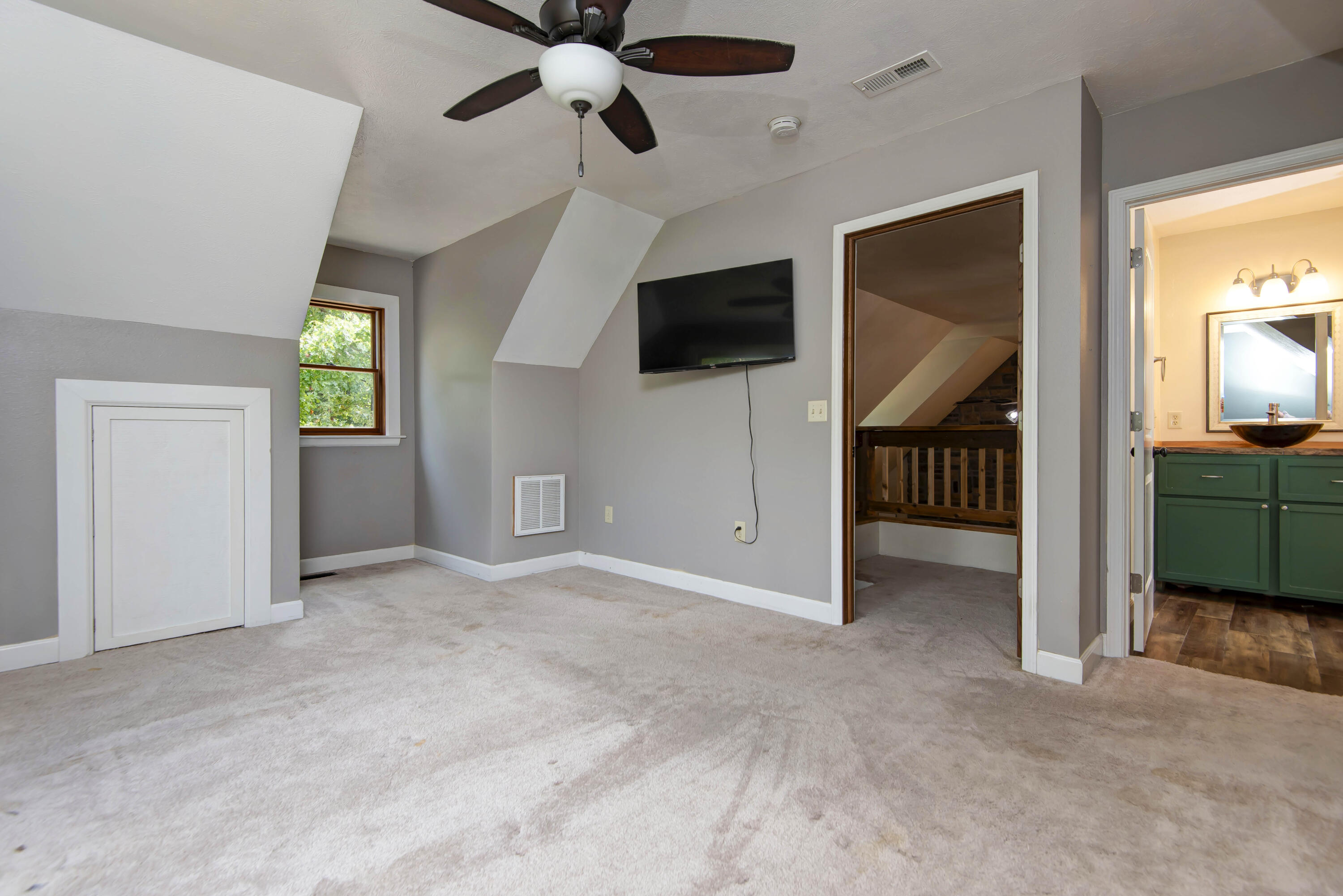 511 Timberlane Drive Property Photo 26