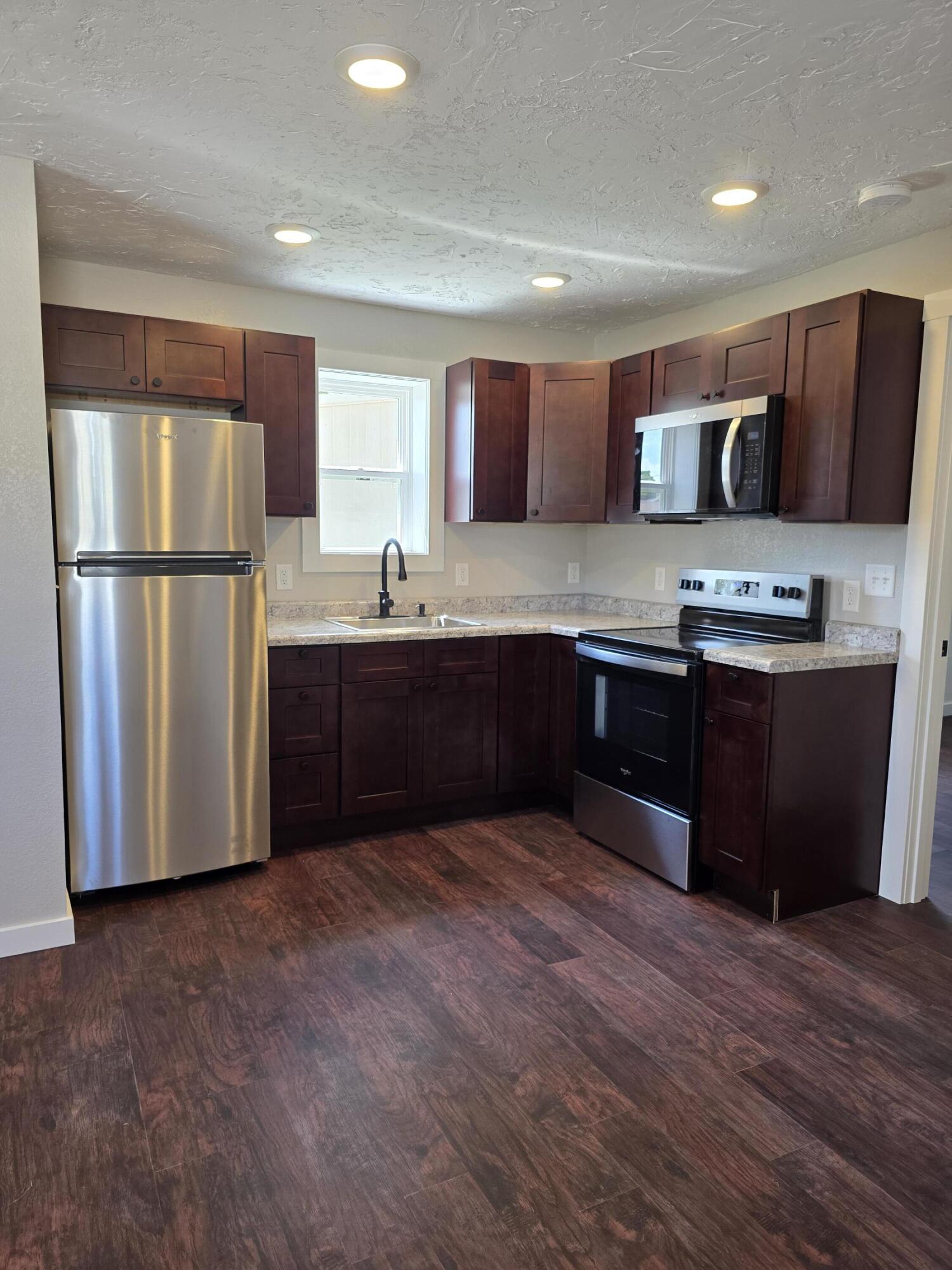 204 North Madison Avenue Property Photo 3