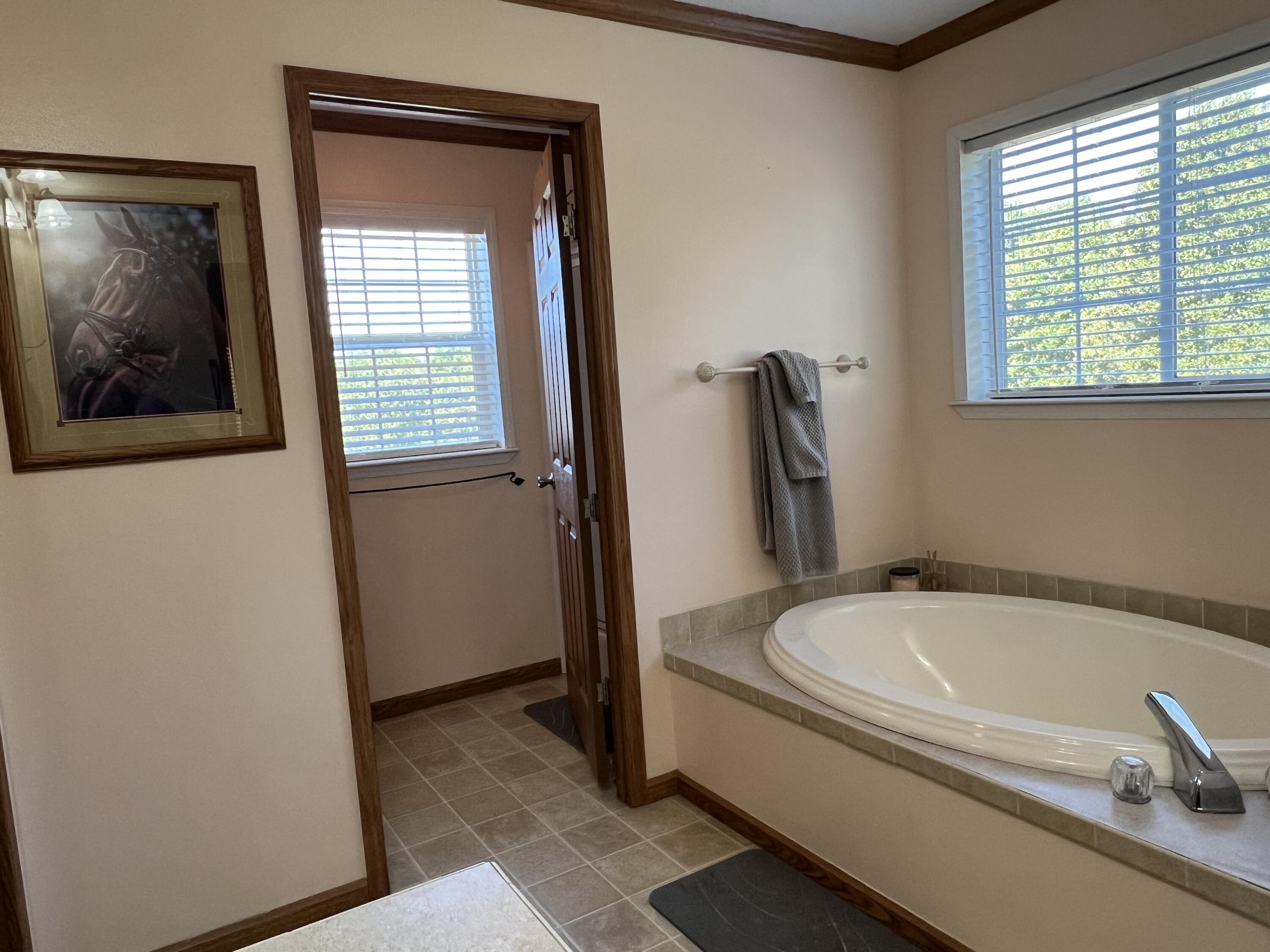 2355 King Road Property Photo 36
