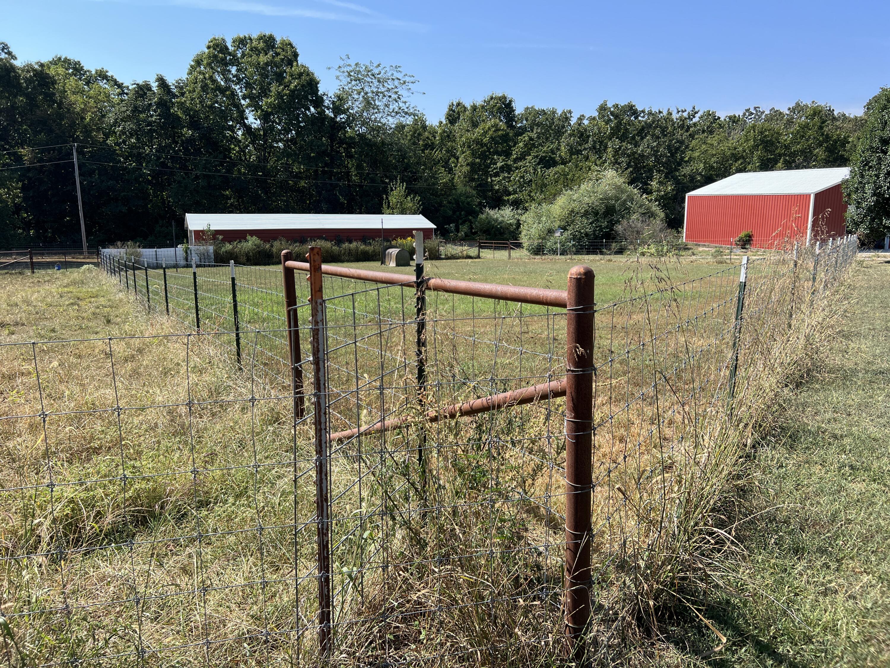 2355 King Road Property Photo 11