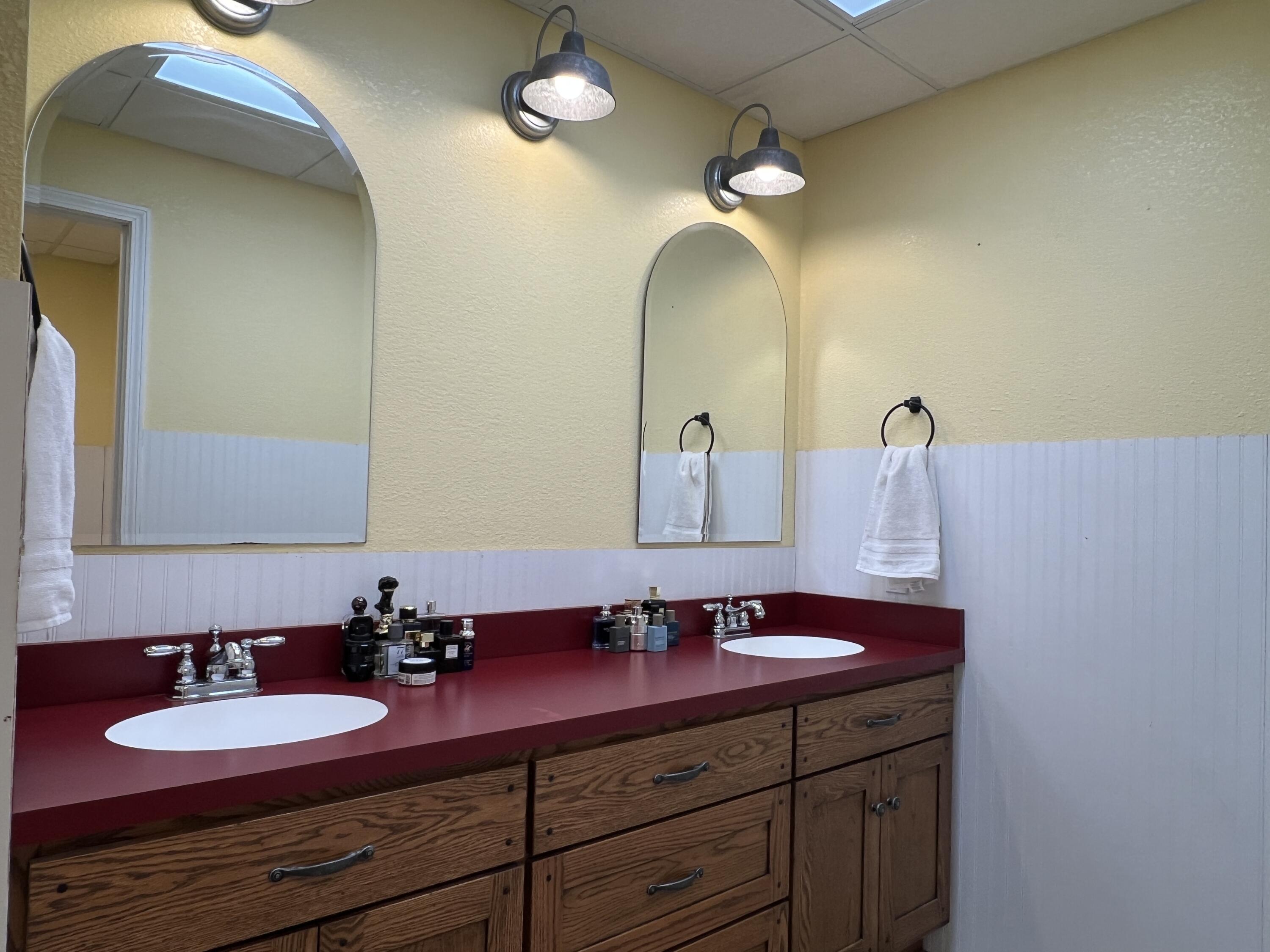 2355 King Road Property Photo 48
