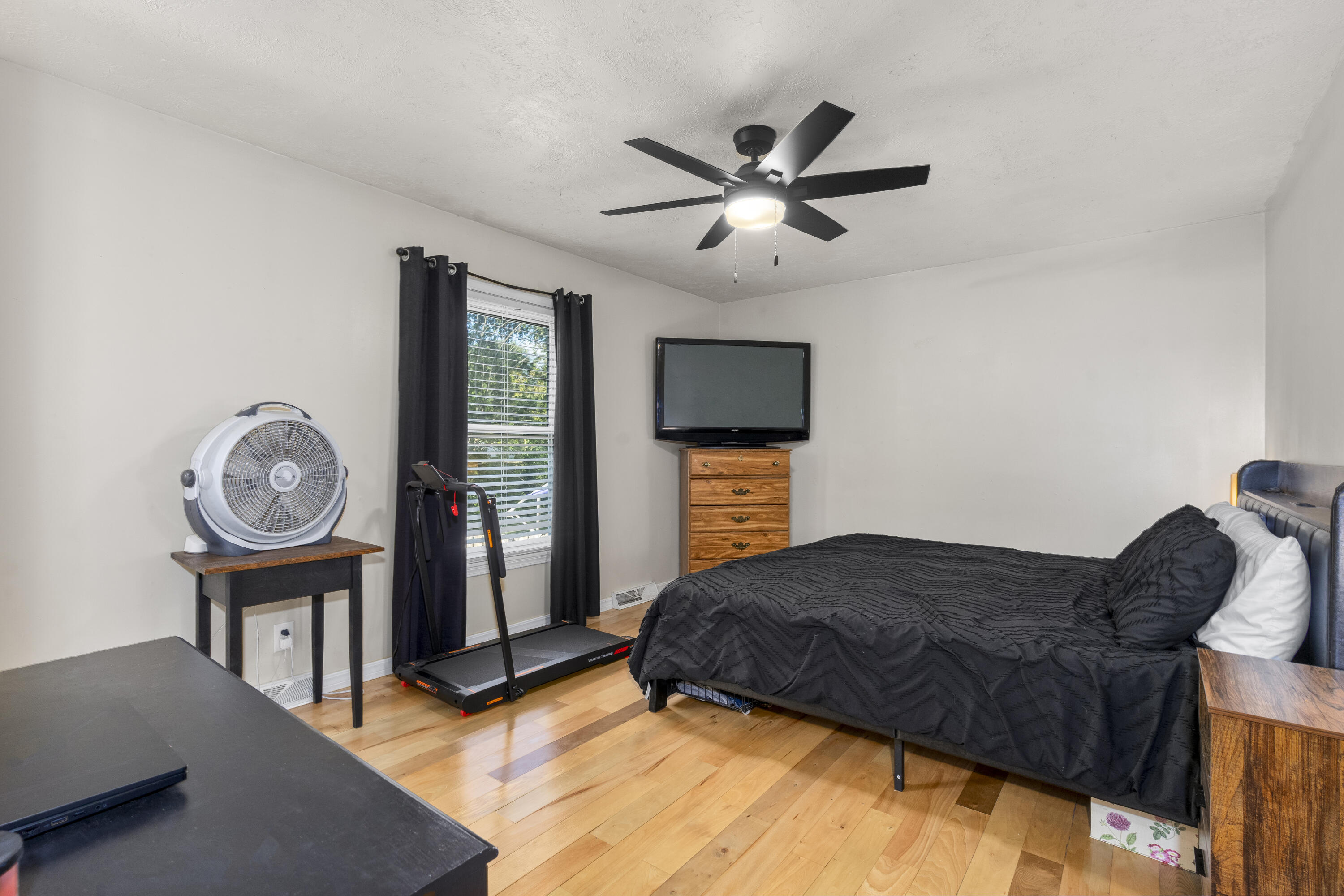 1505 East Hartley Street Property Photo 13