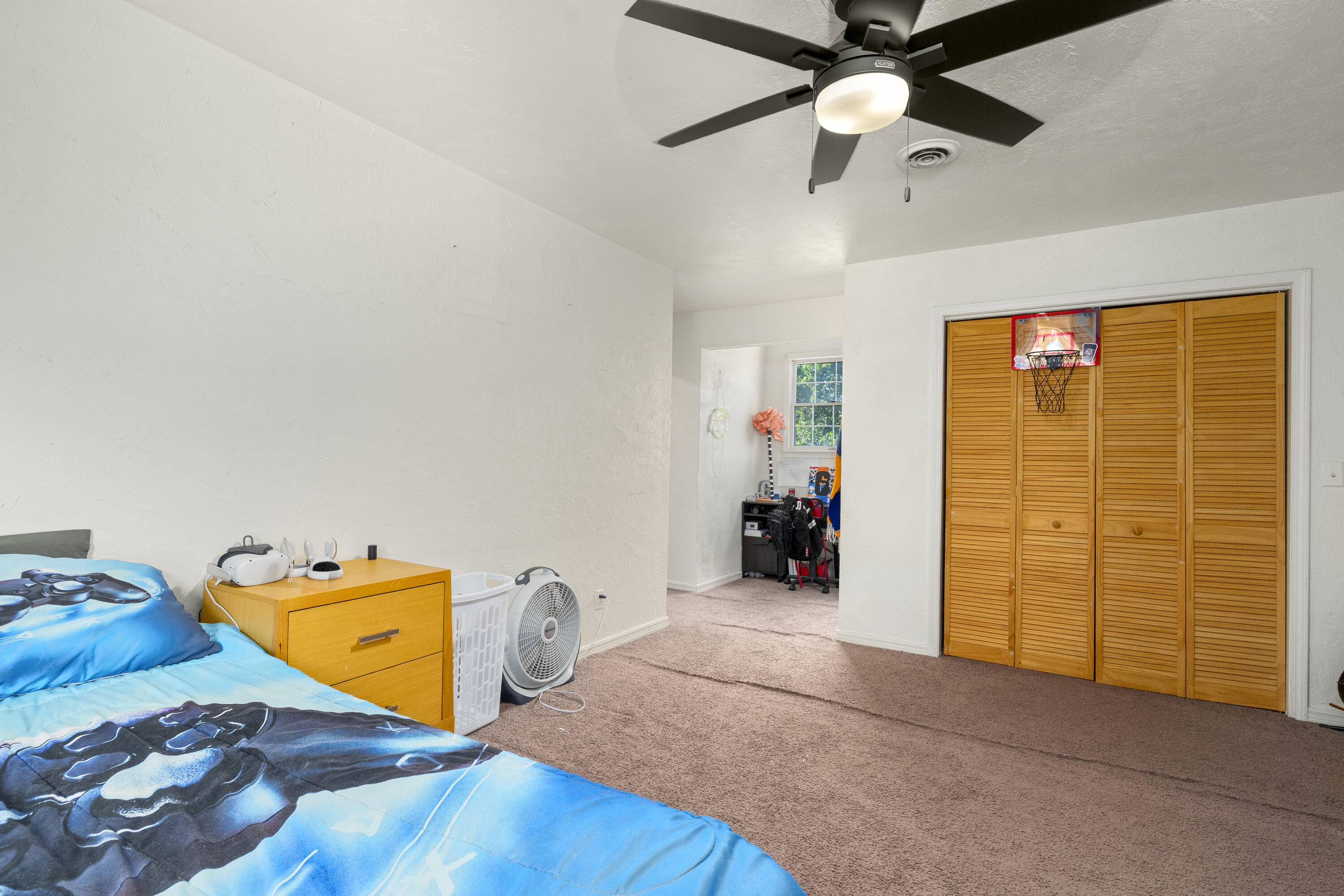 1505 East Hartley Street Property Photo 20