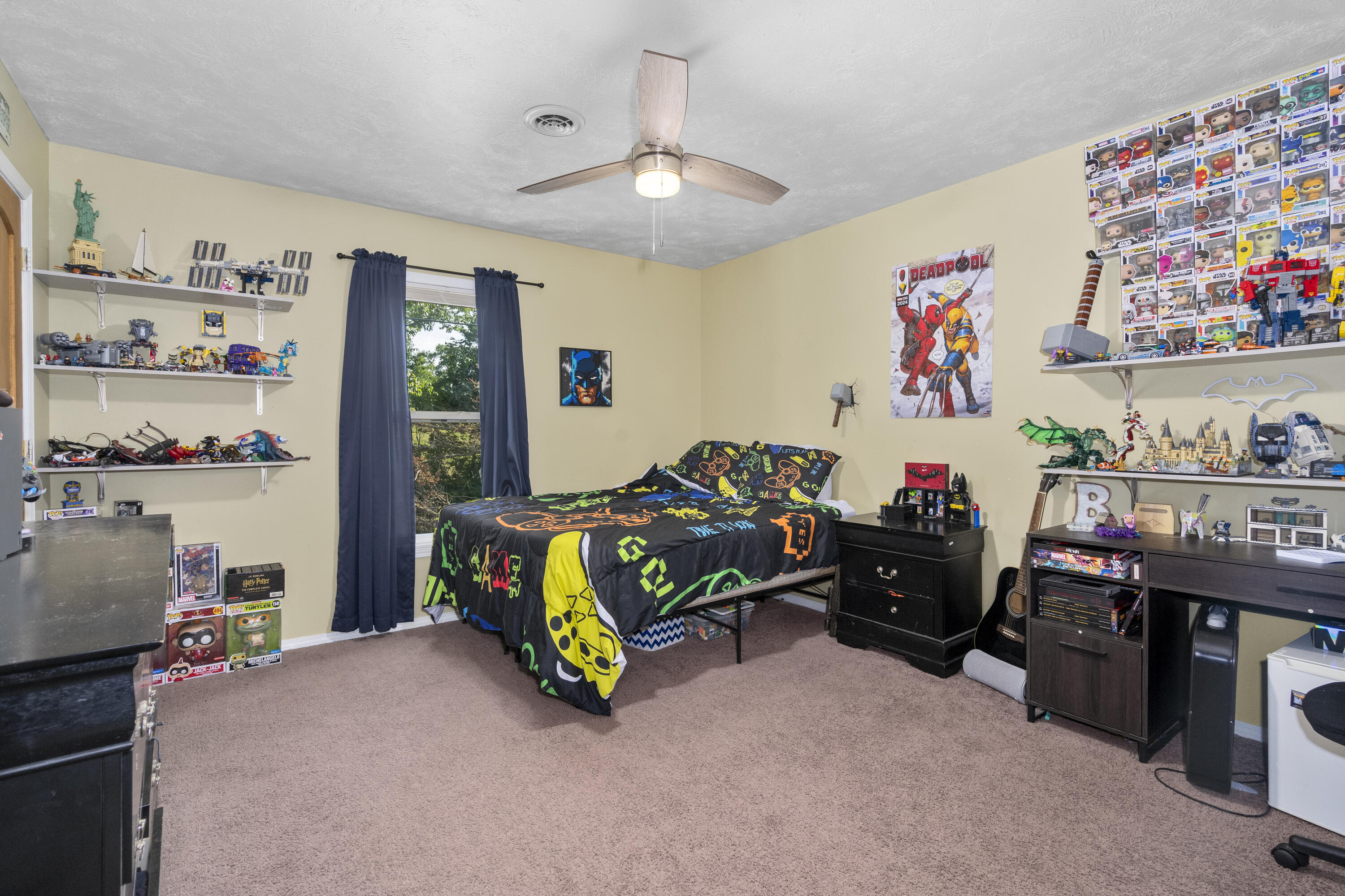1505 East Hartley Street Property Photo 23
