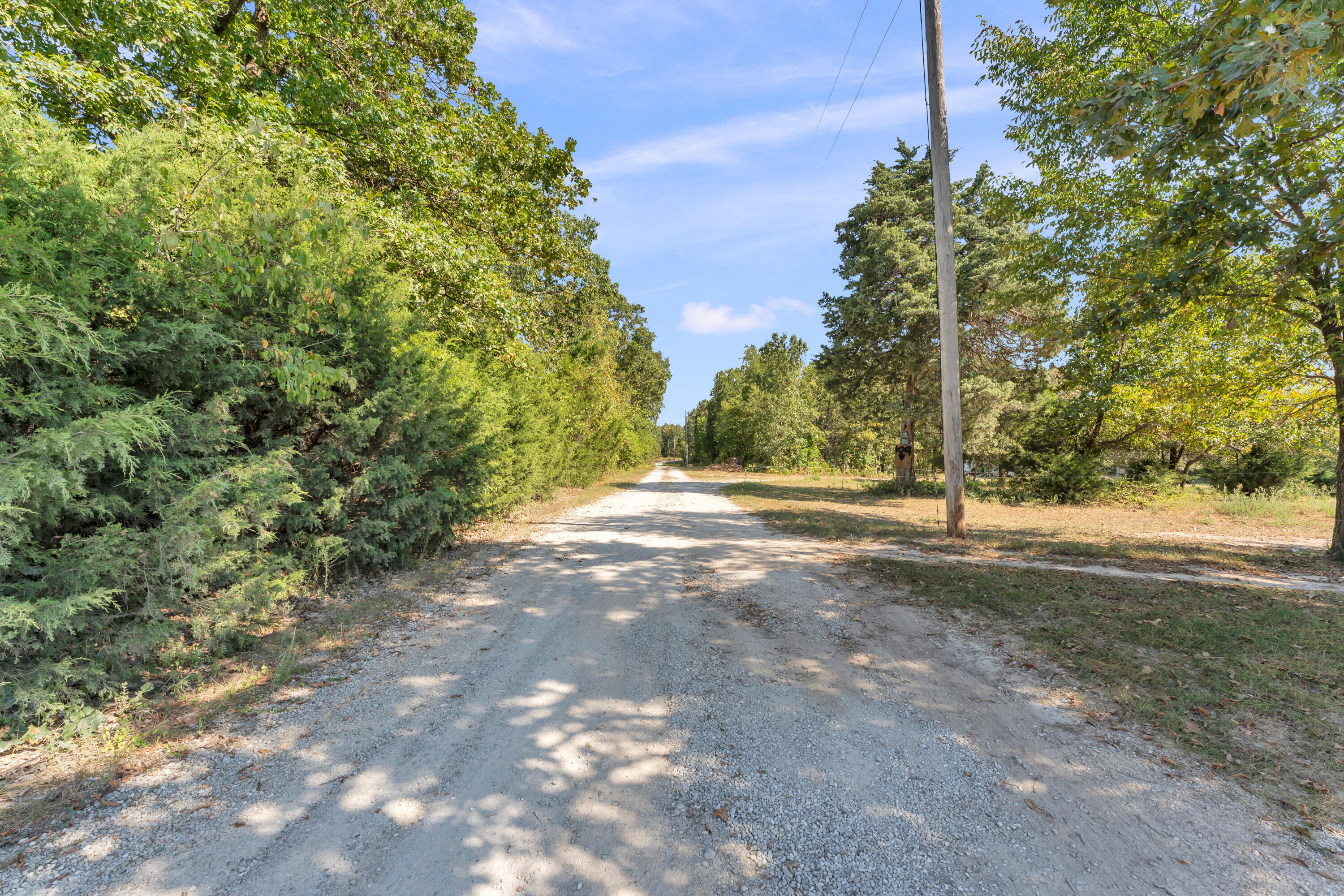 107 Candlewood Road Property Photo 3