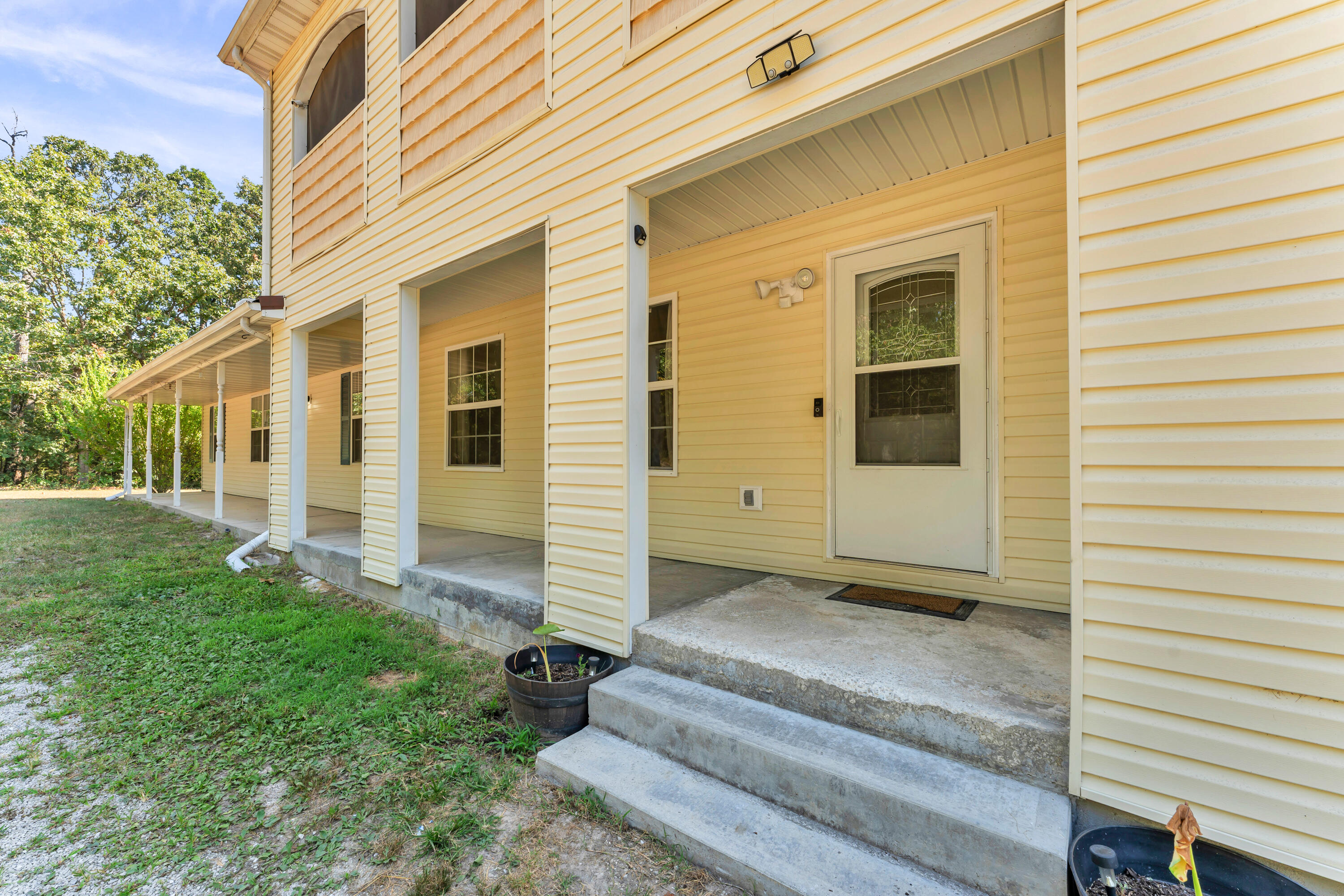 107 Candlewood Road Property Photo 8