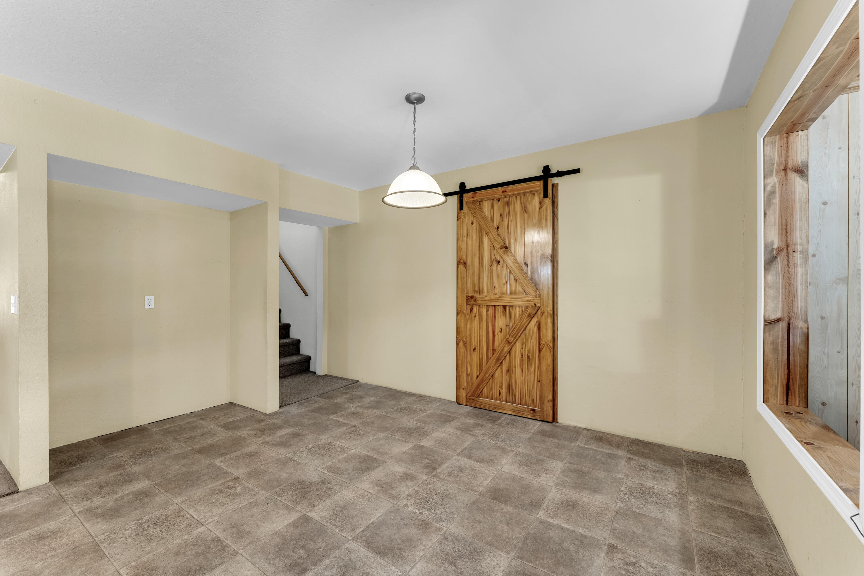 107 Candlewood Road Property Photo 21