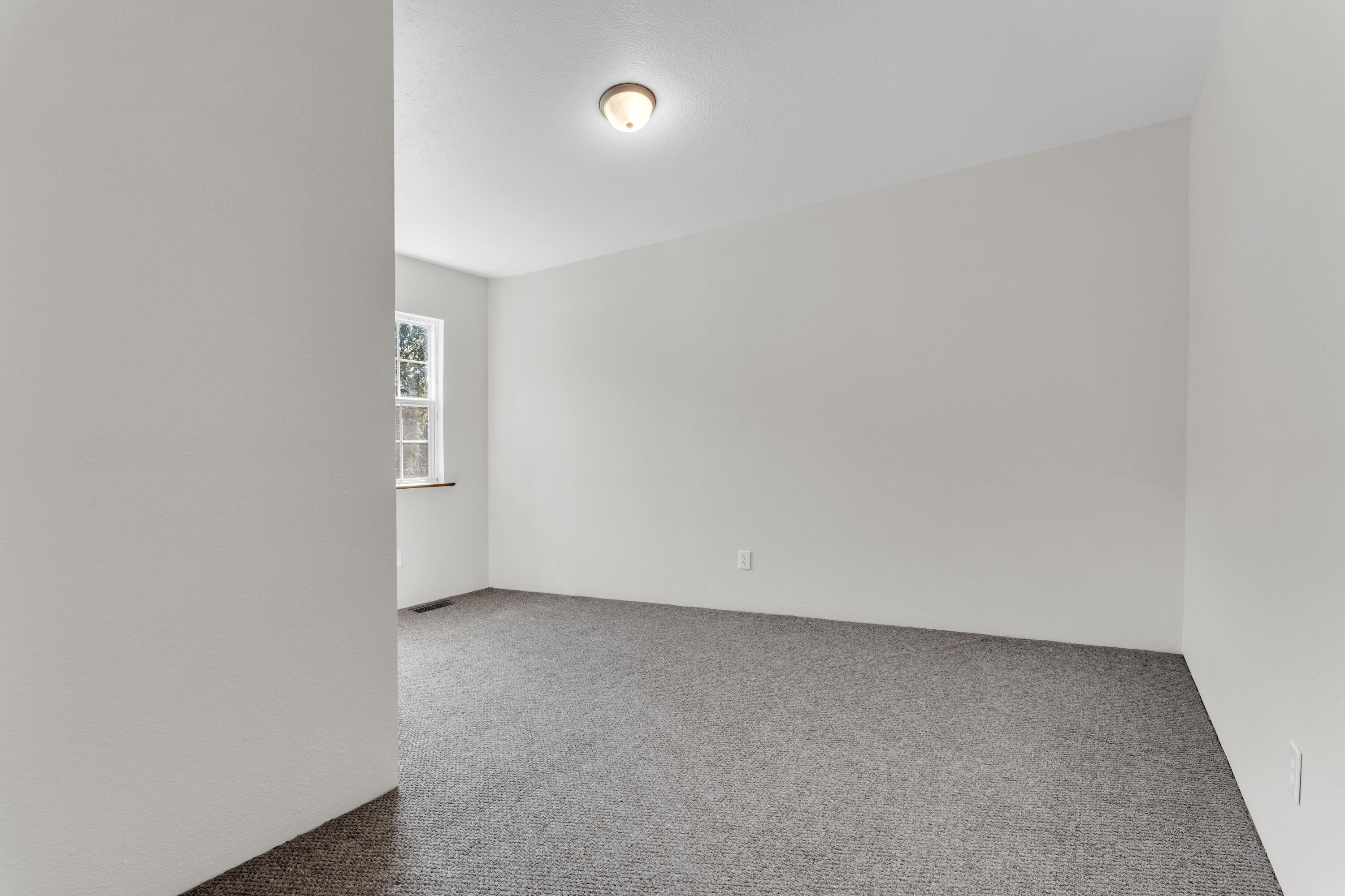 107 Candlewood Road Property Photo 36