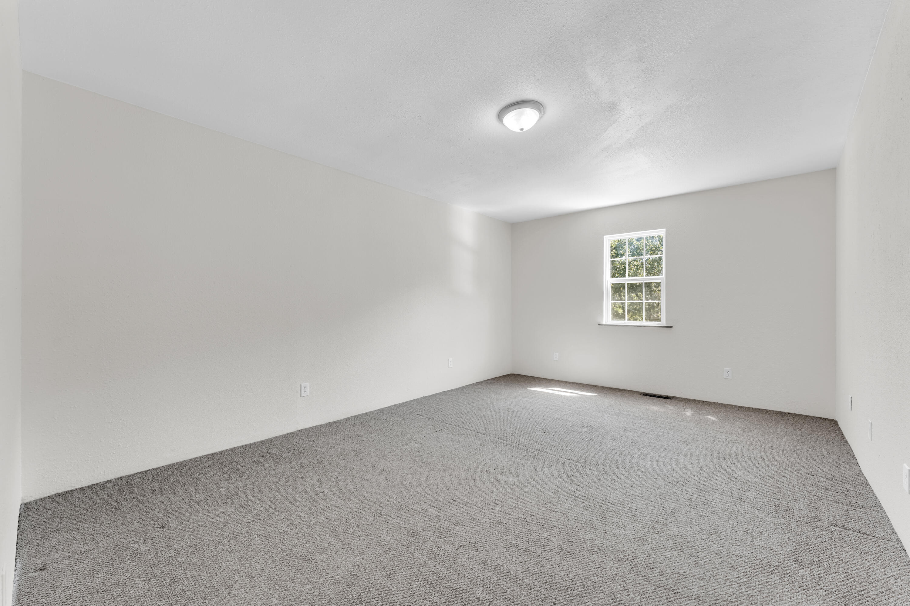 107 Candlewood Road Property Photo 38