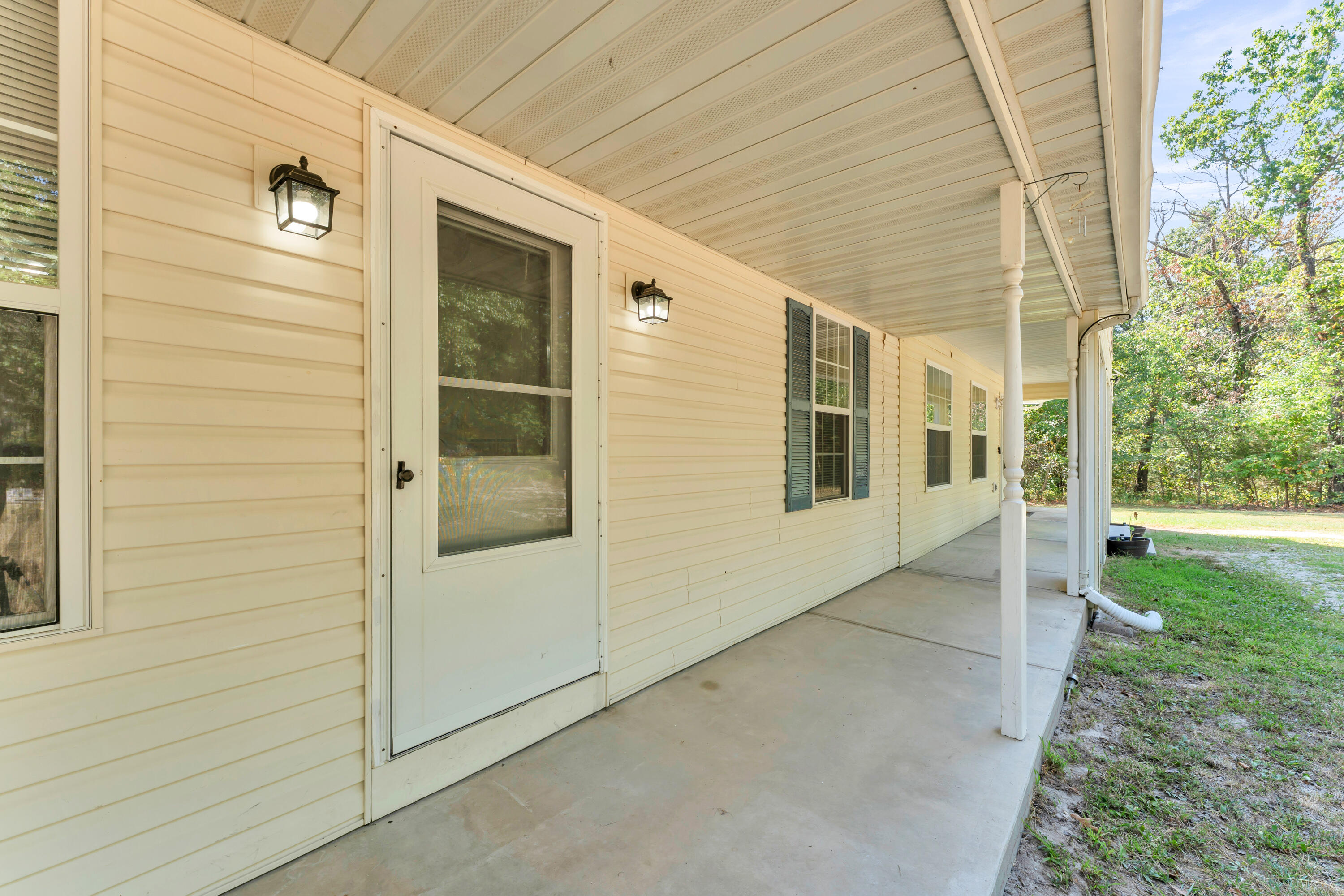 107 Candlewood Road Property Photo 44