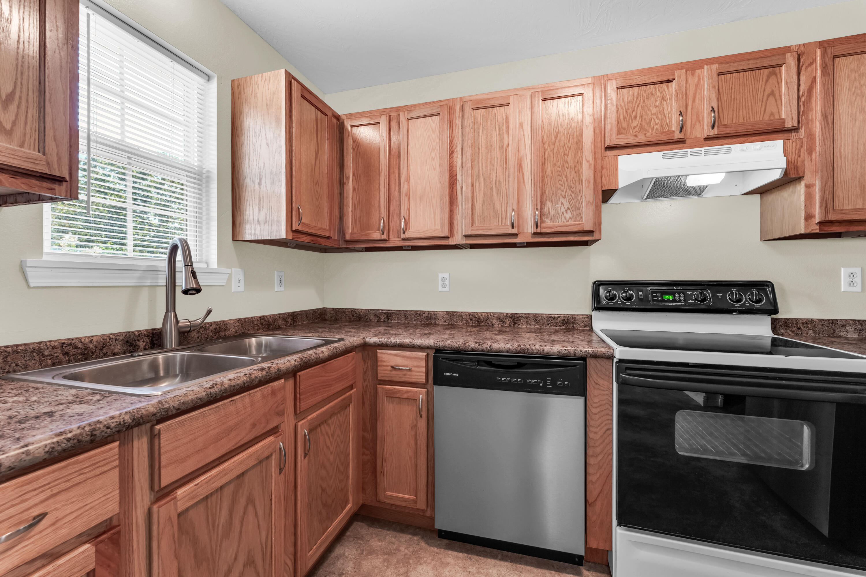 107 Candlewood Road Property Photo 48