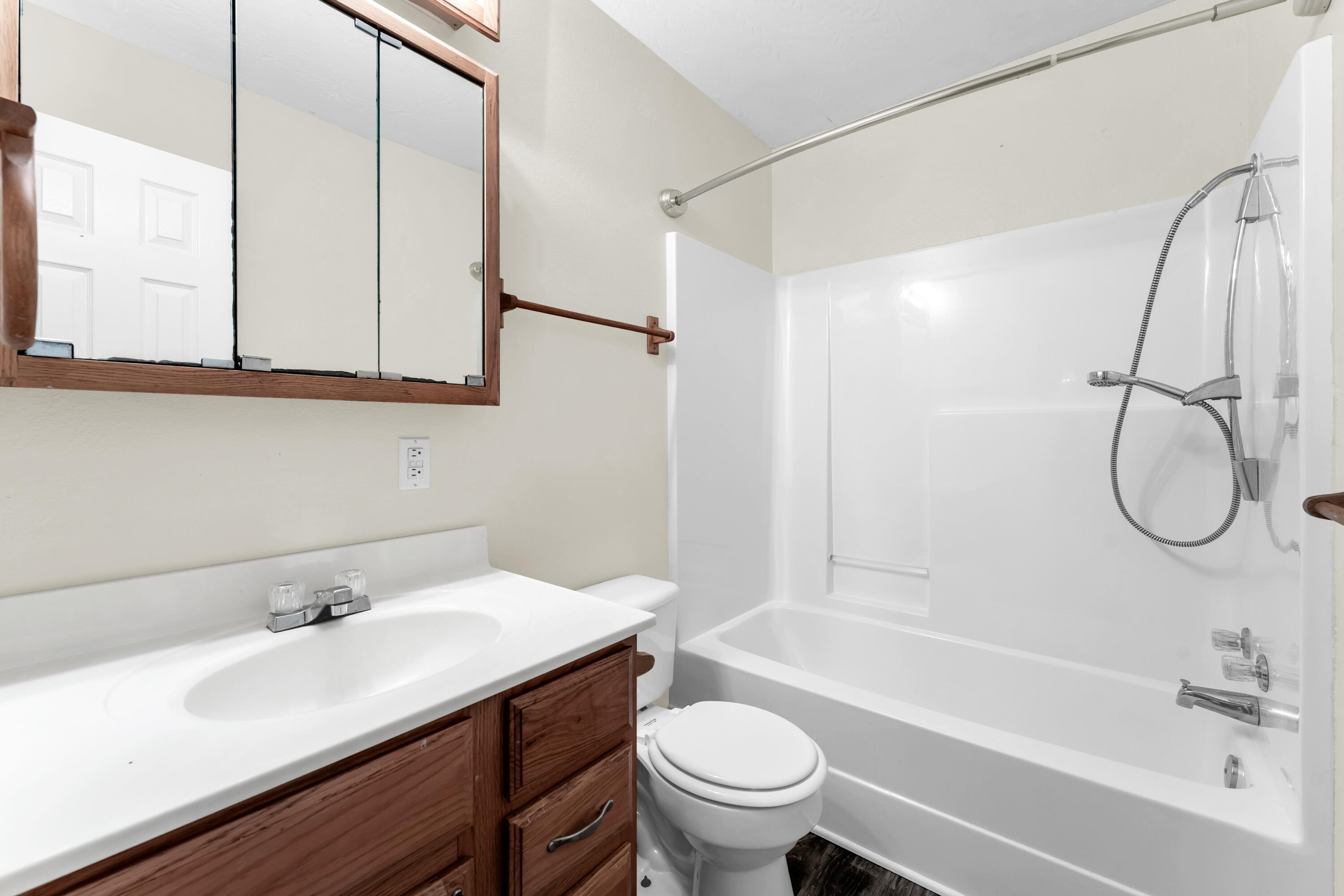 107 Candlewood Road Property Photo 59