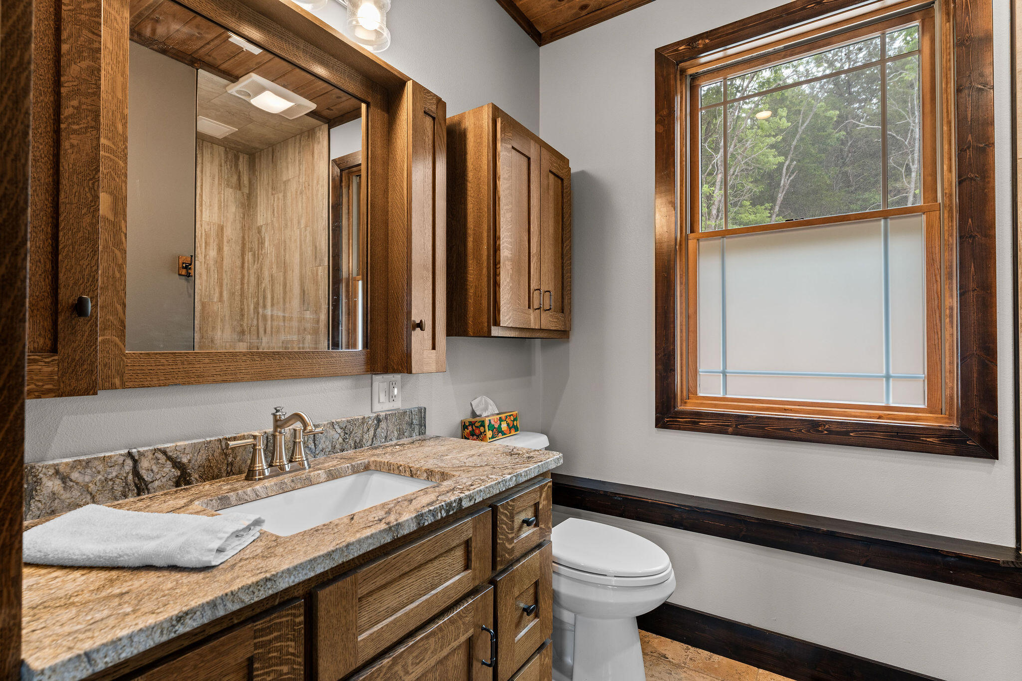 60332605 Property Photo 36