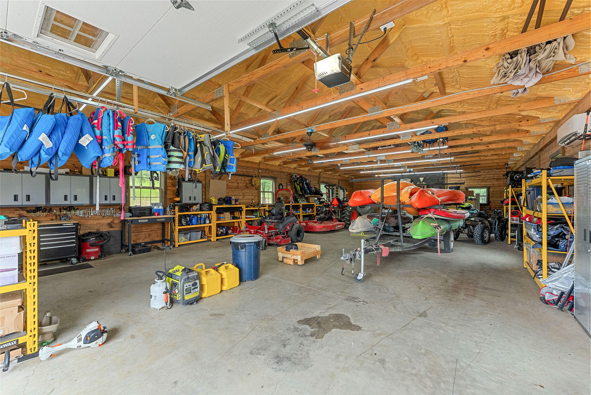 60332605 Property Photo 48