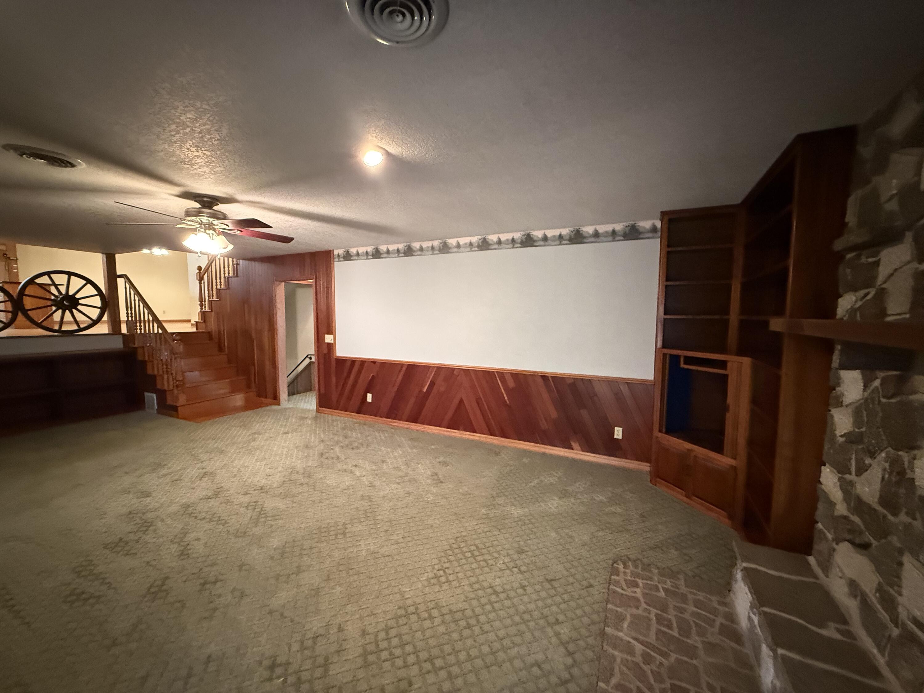 17984 State Highway 248 Property Photo 33