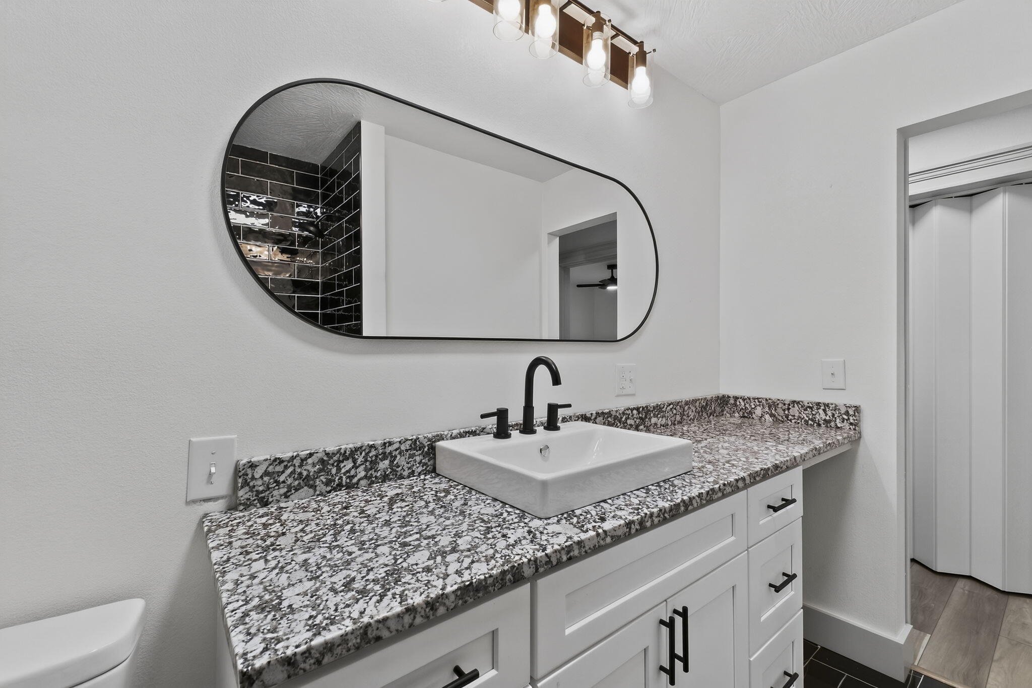 416 Beam Street Property Photo 14