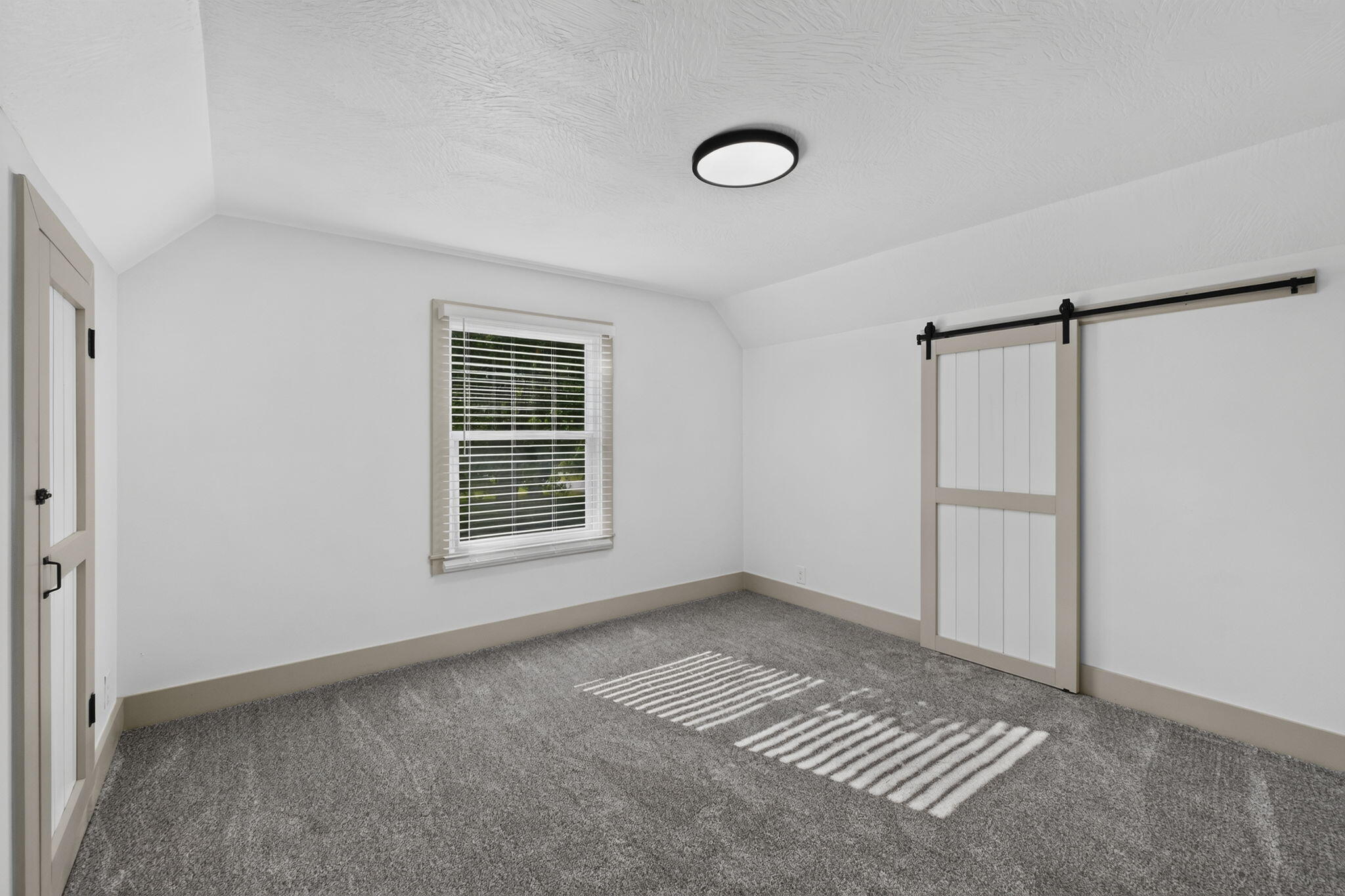 416 Beam Street Property Photo 17