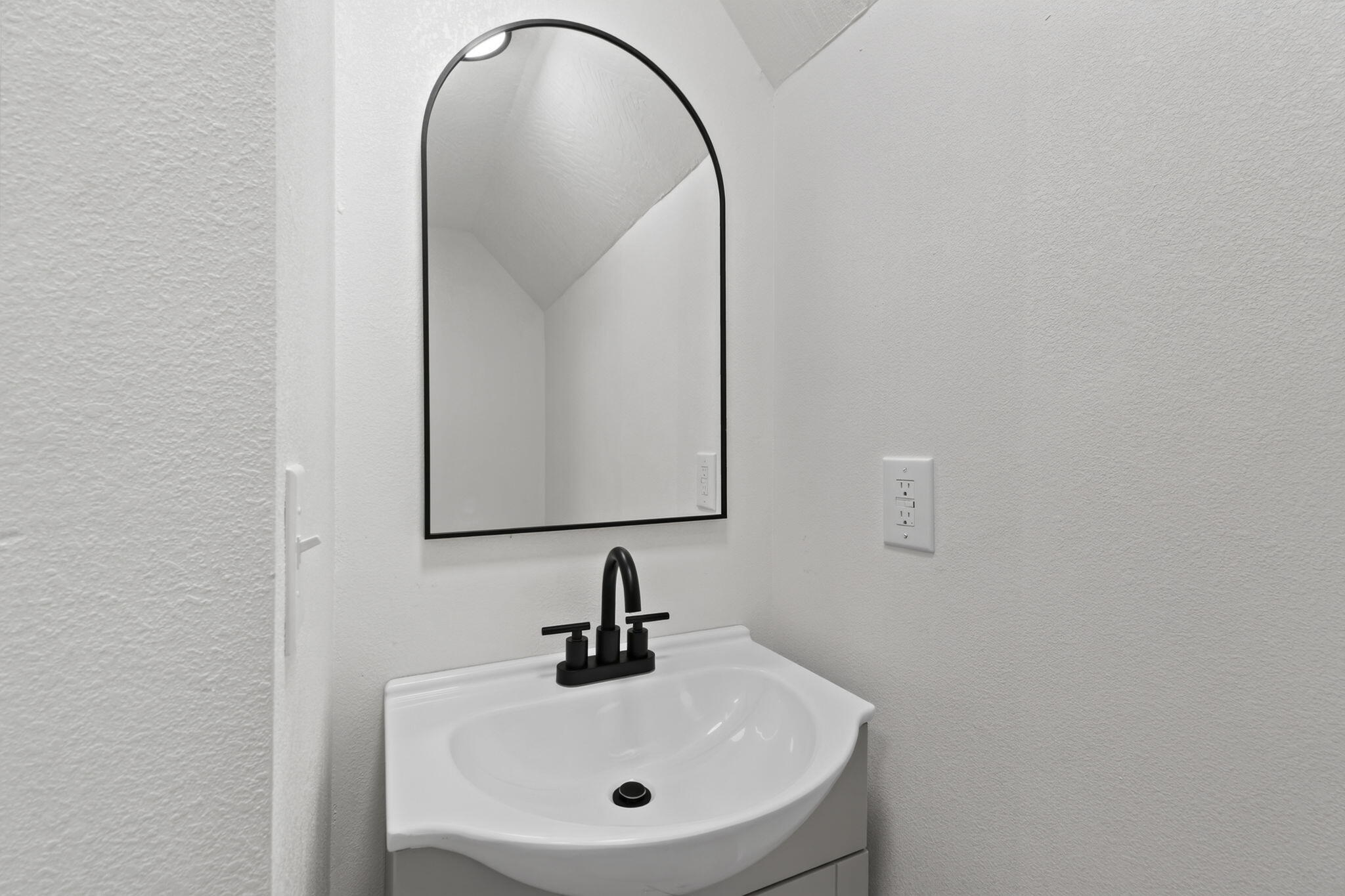 416 Beam Street Property Photo 18