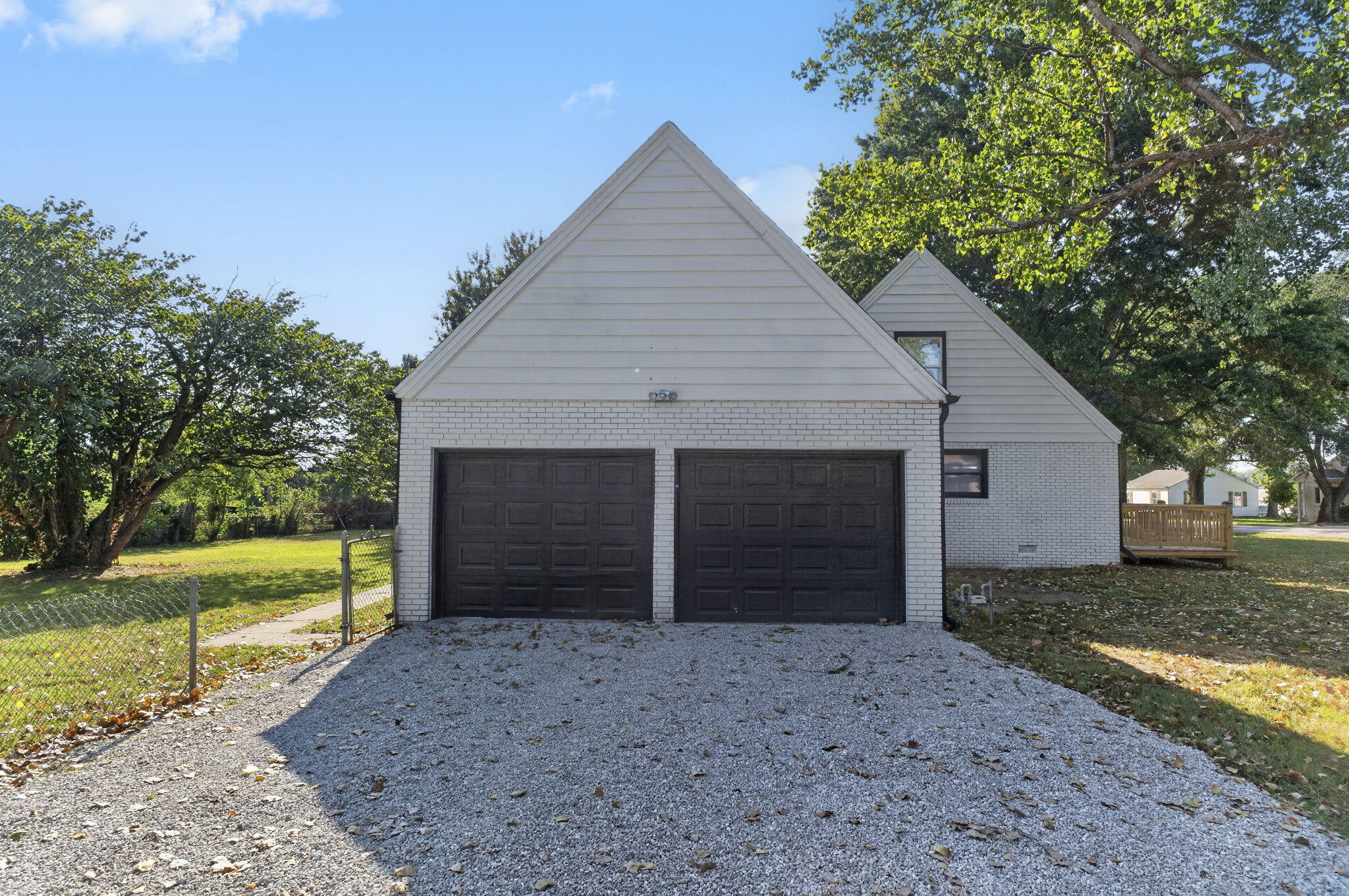 416 Beam Street Property Photo 23