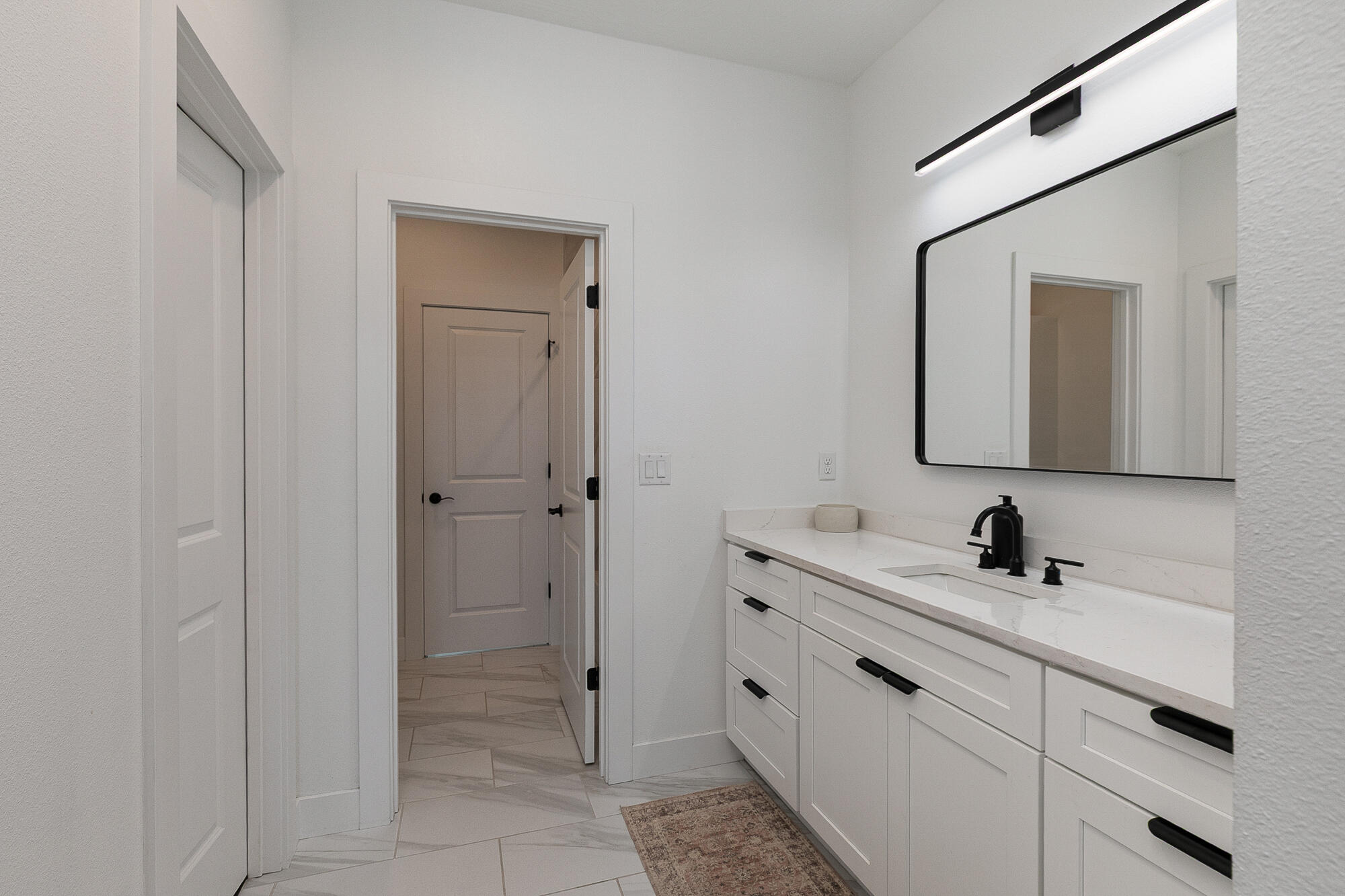 201 North Blarney Court Property Photo 45