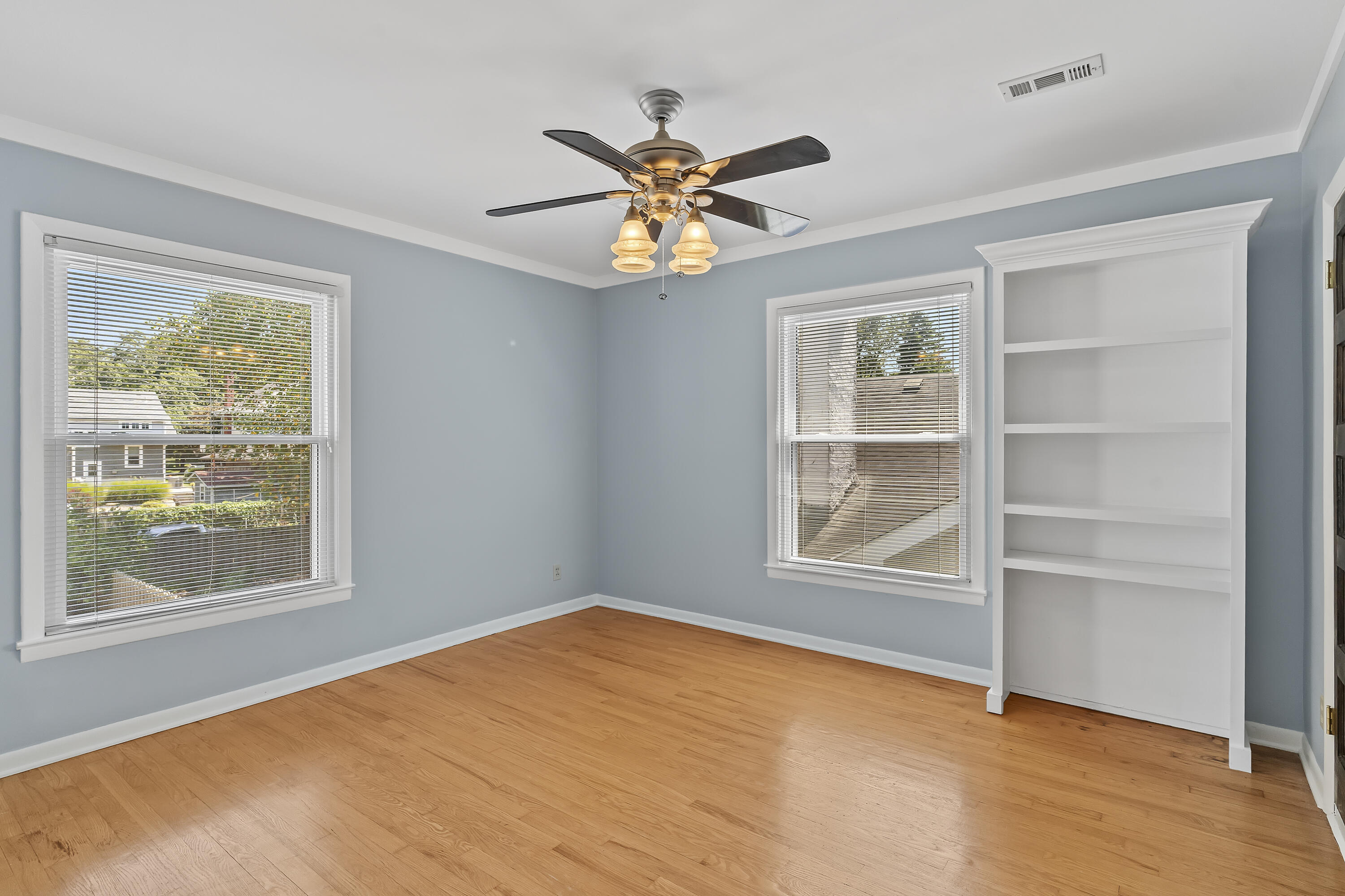 800 South Pickwick Avenue Property Photo 33