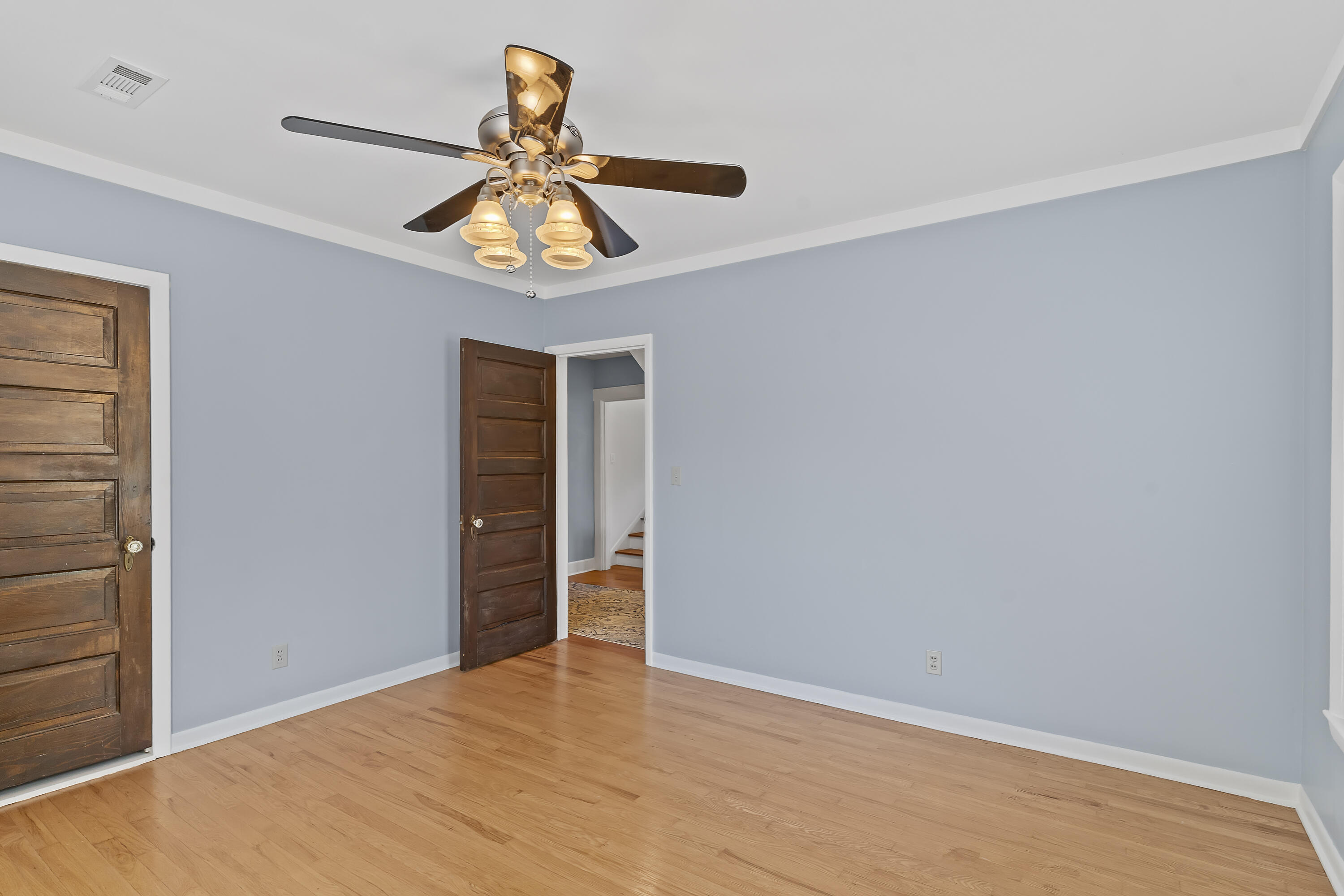 800 South Pickwick Avenue Property Photo 34