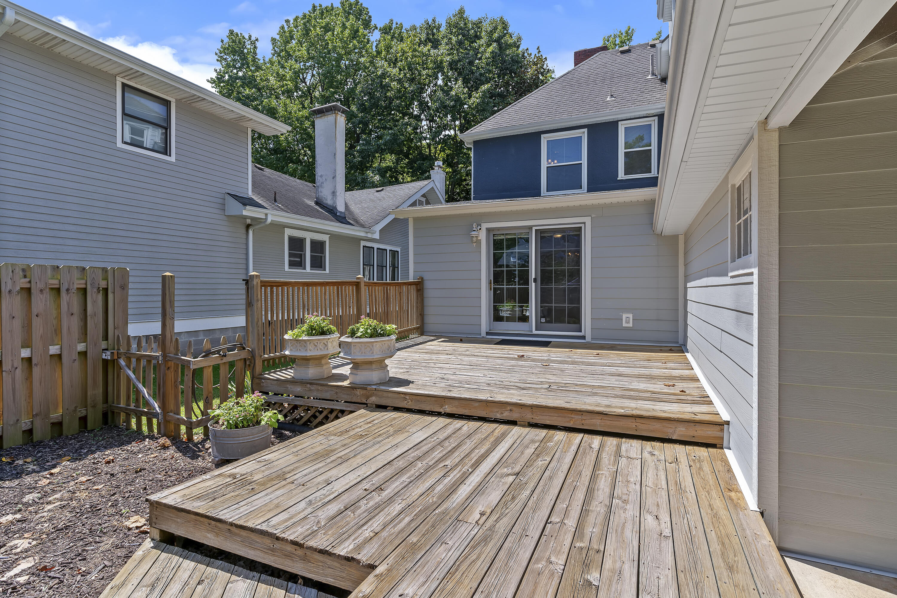 800 South Pickwick Avenue Property Photo 58