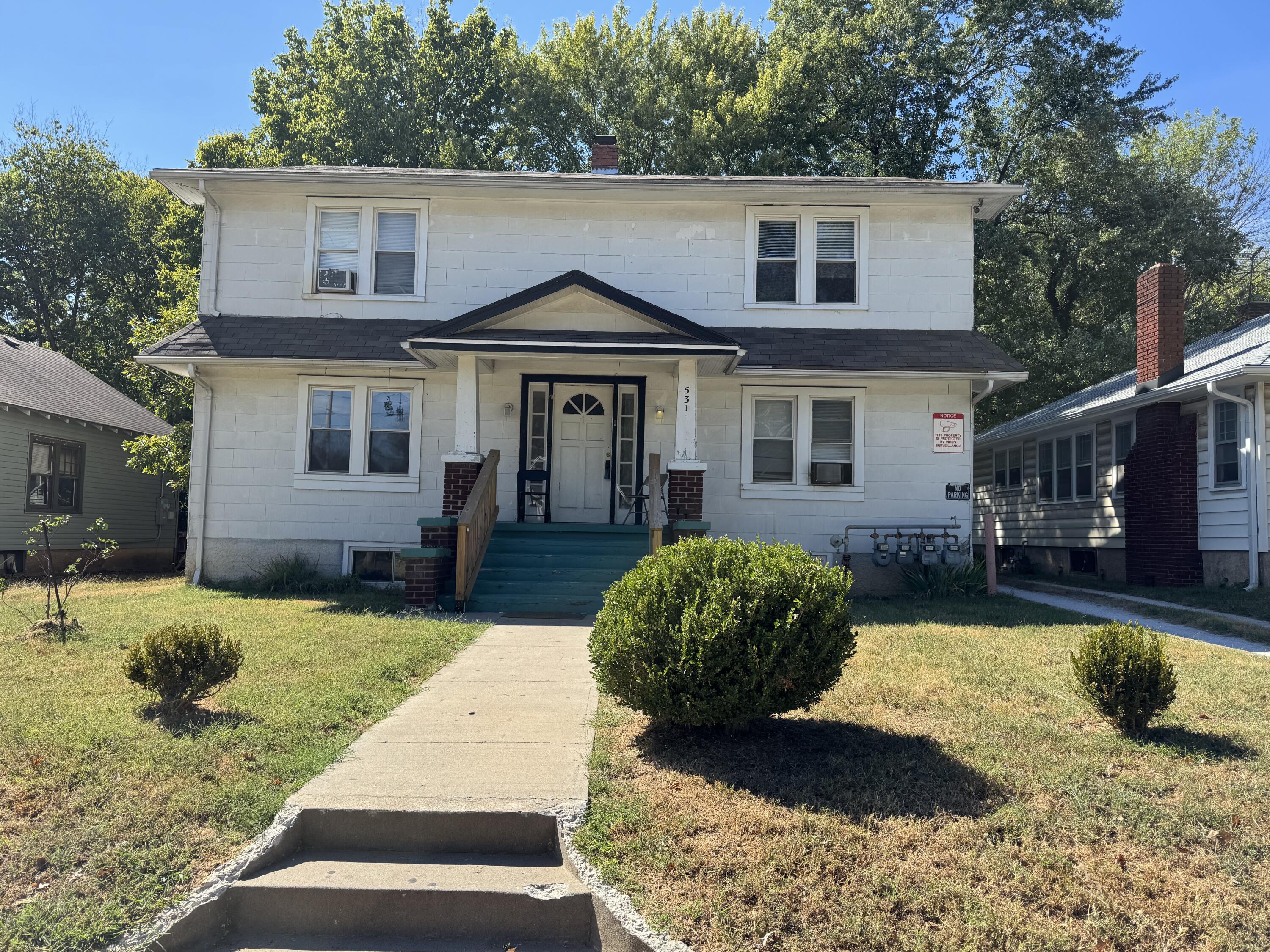 531 South Fort Avenue Property Photo 1