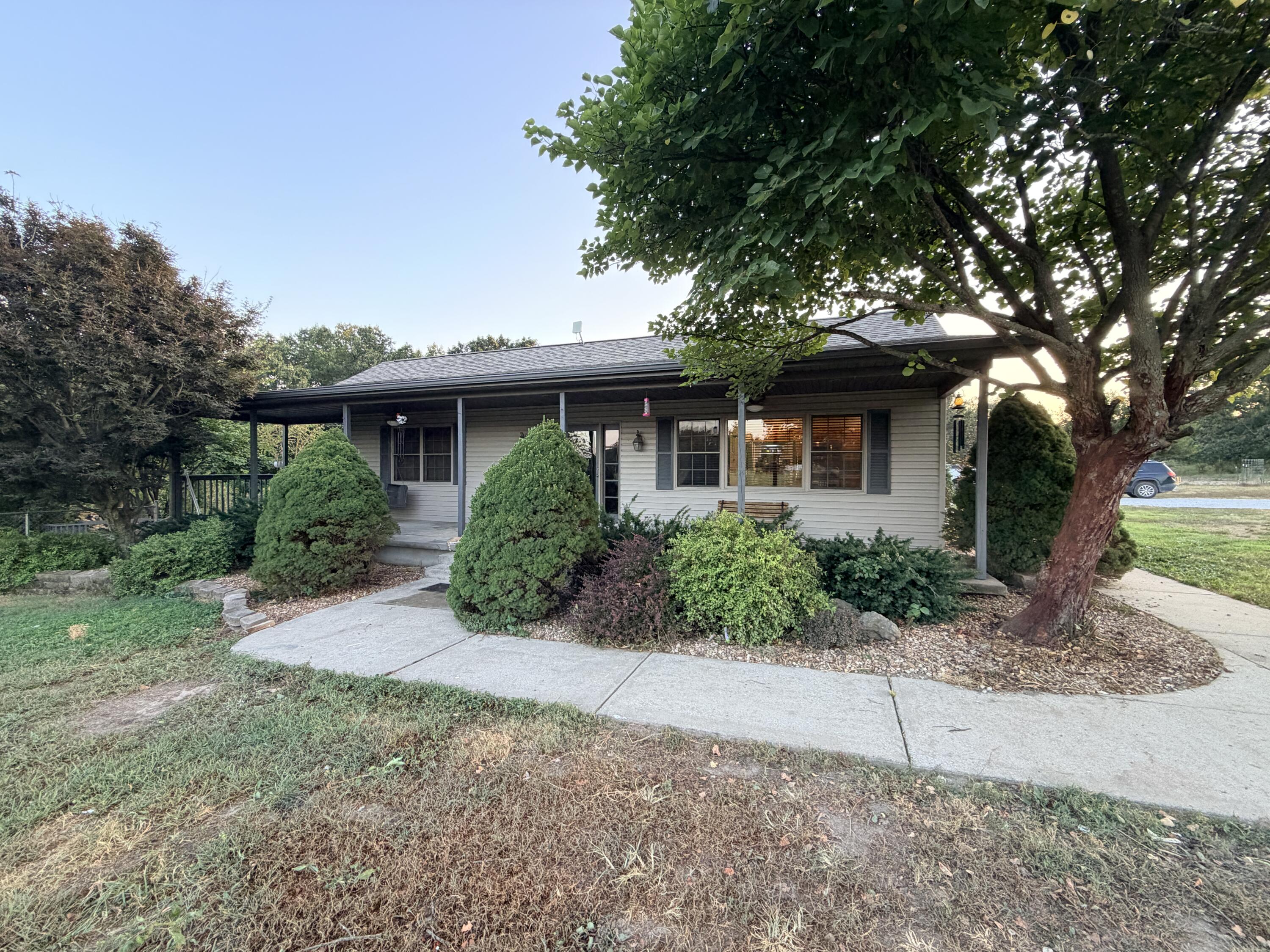184 East 334th Road