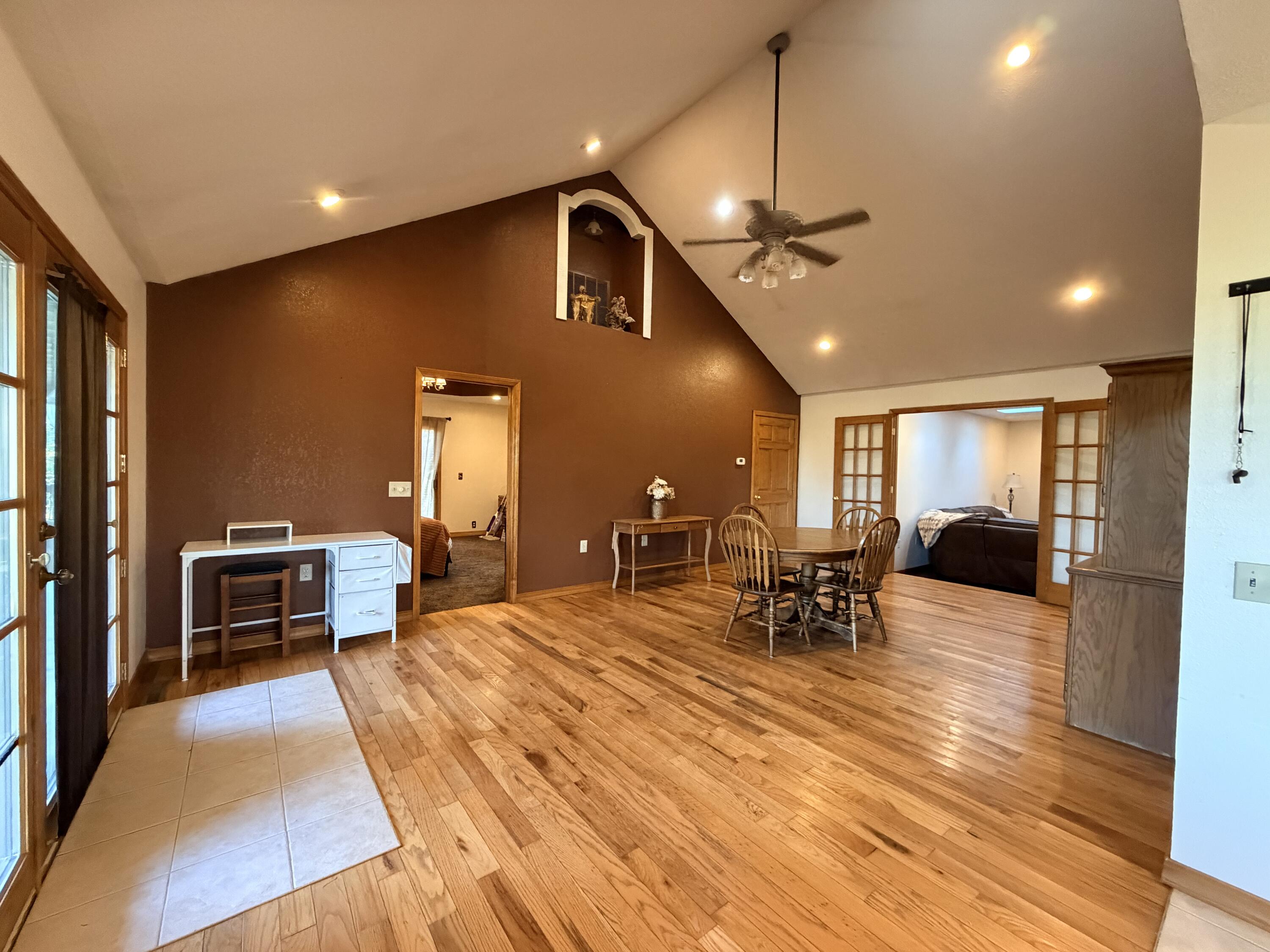 184 East 334th Road Property Photo 15