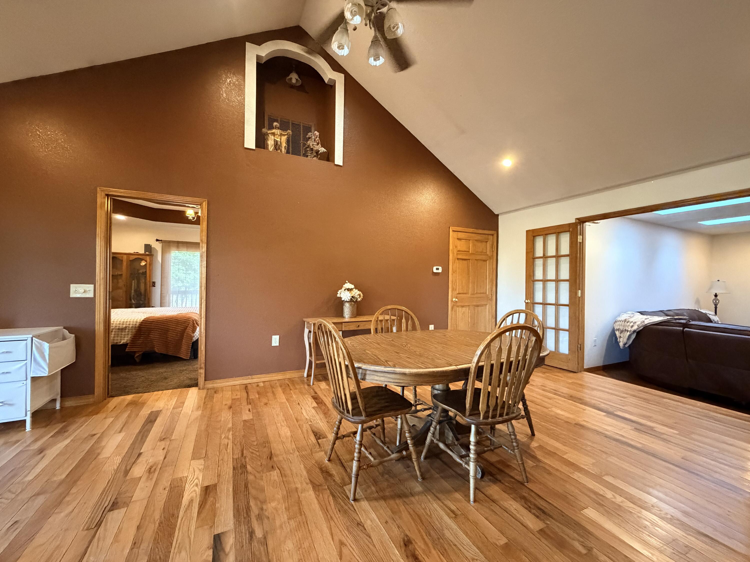 184 East 334th Road Property Photo 17