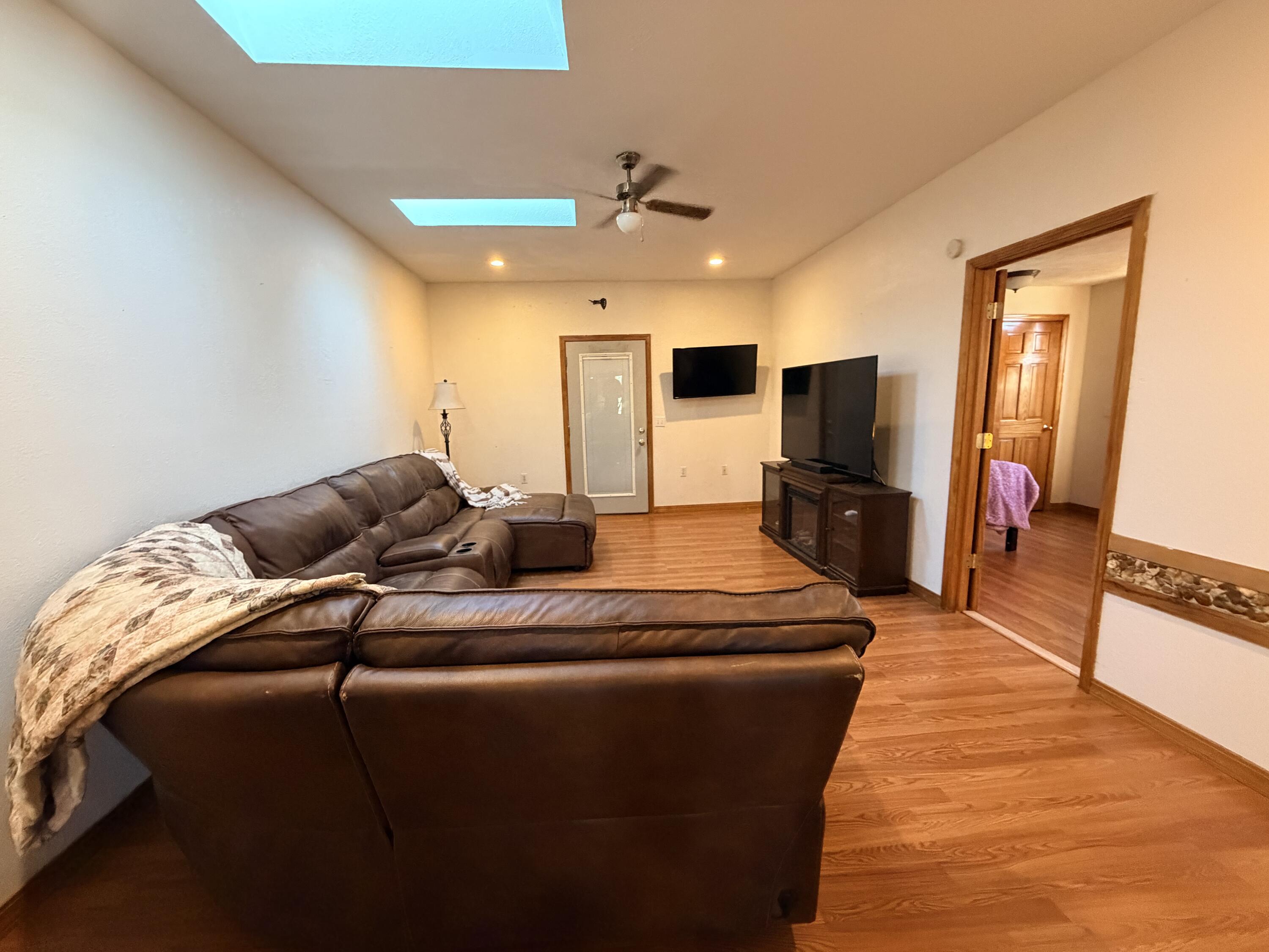 184 East 334th Road Property Photo 34
