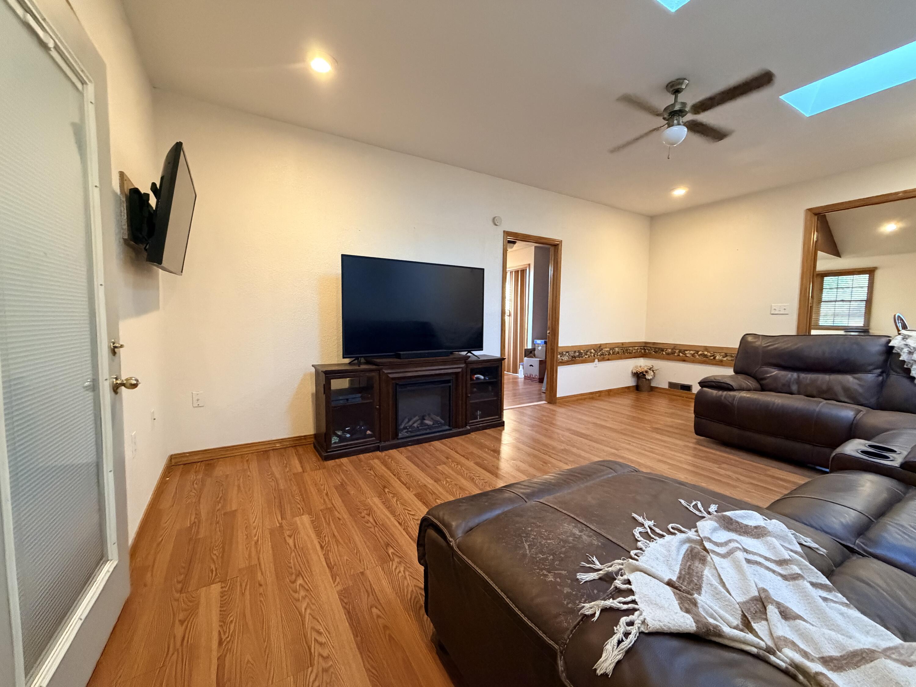 184 East 334th Road Property Photo 37