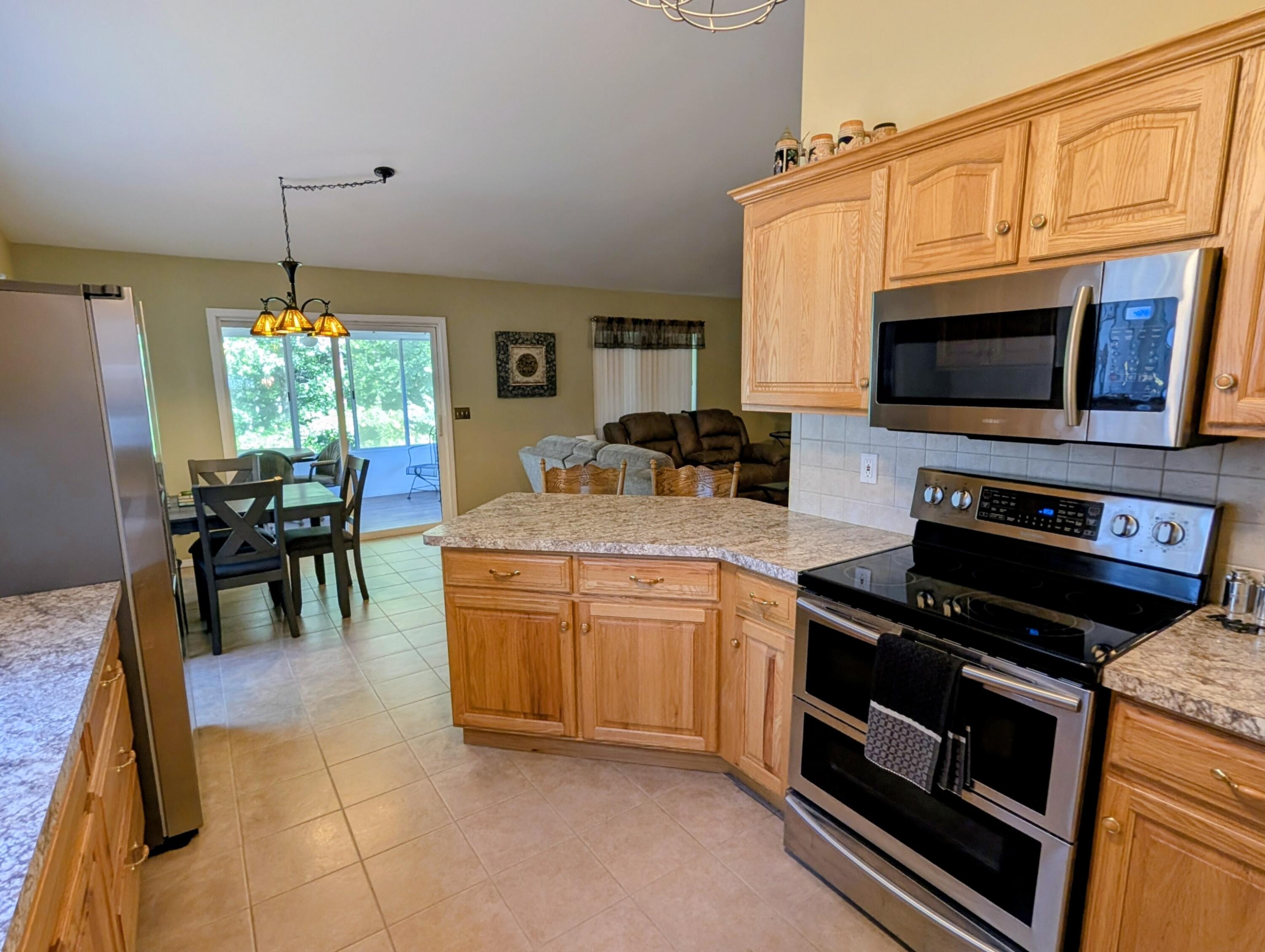228 North Catamount Boulevard Property Photo 7