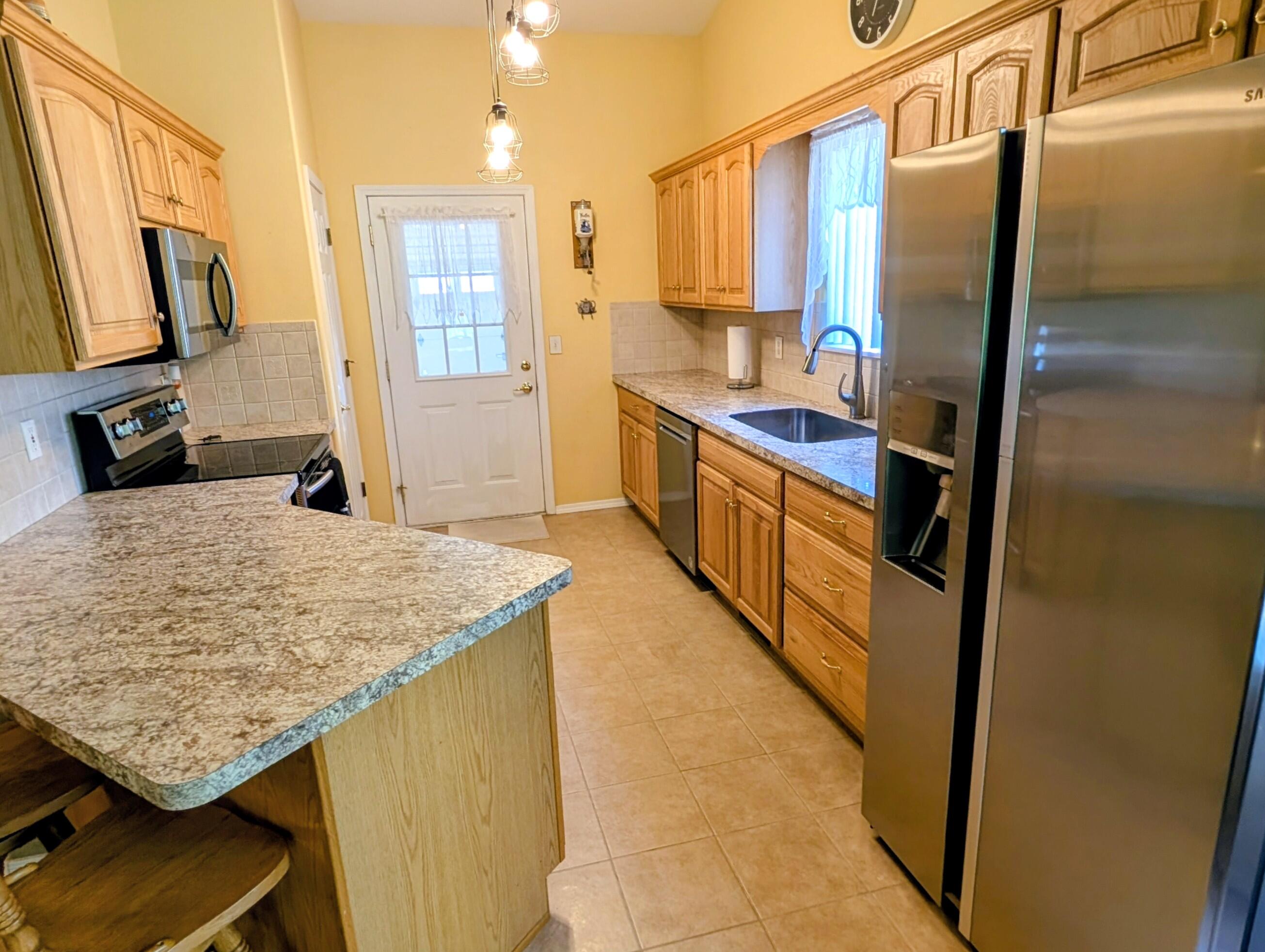 228 North Catamount Boulevard Property Photo 9