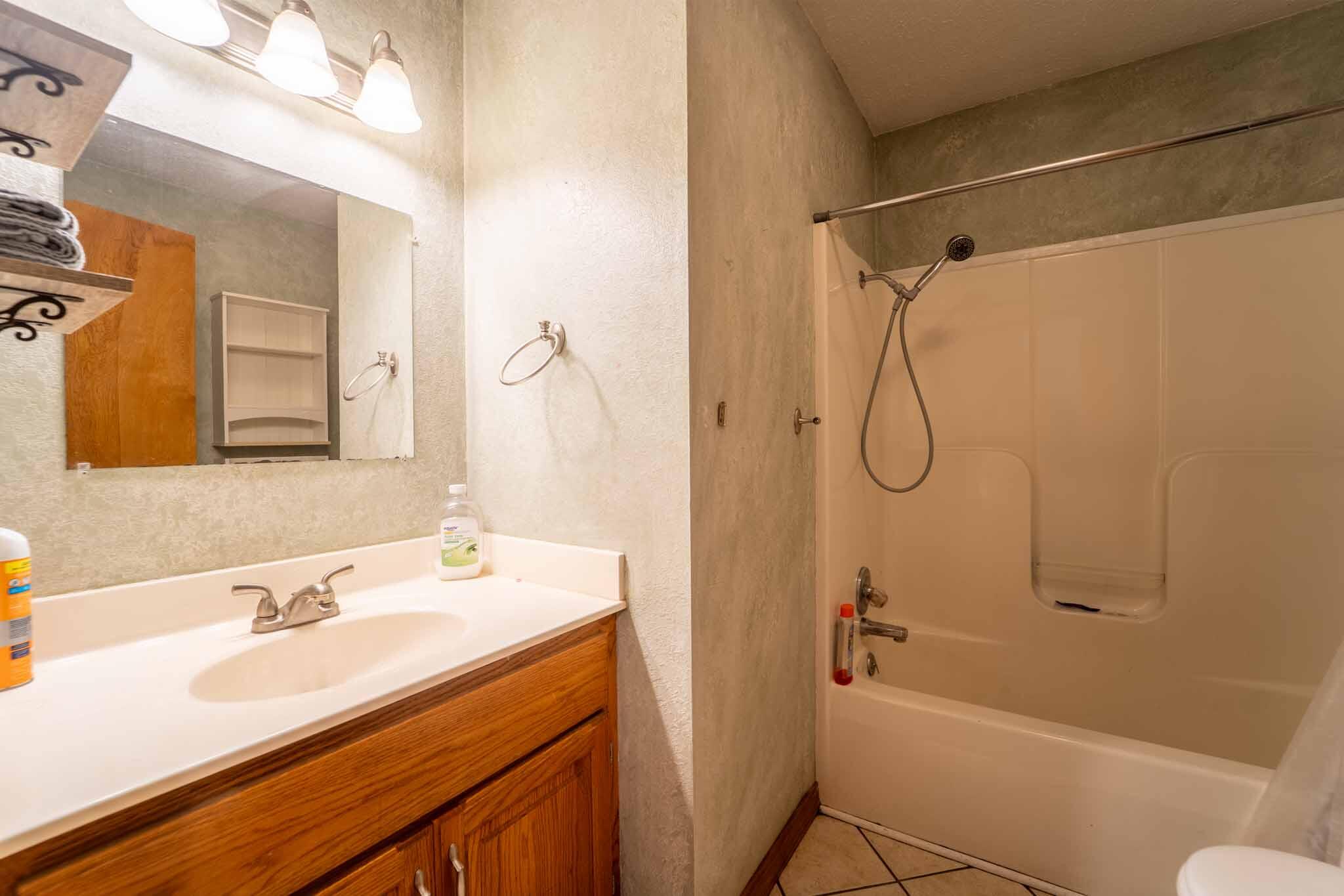 410 North Wilson Avenue Property Photo 9