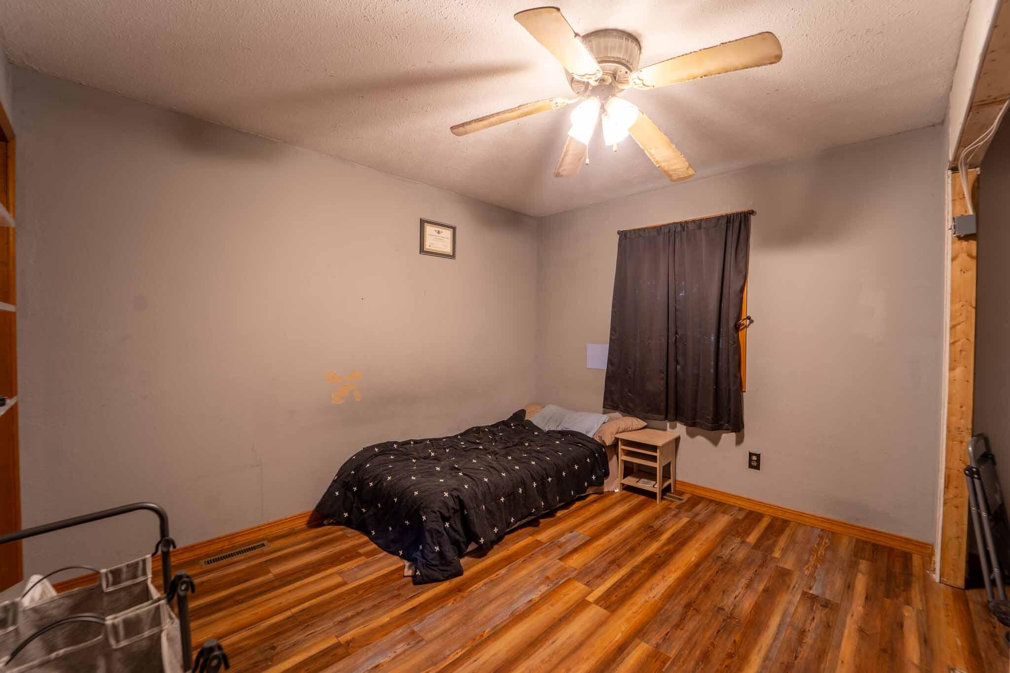 410 North Wilson Avenue Property Photo 11