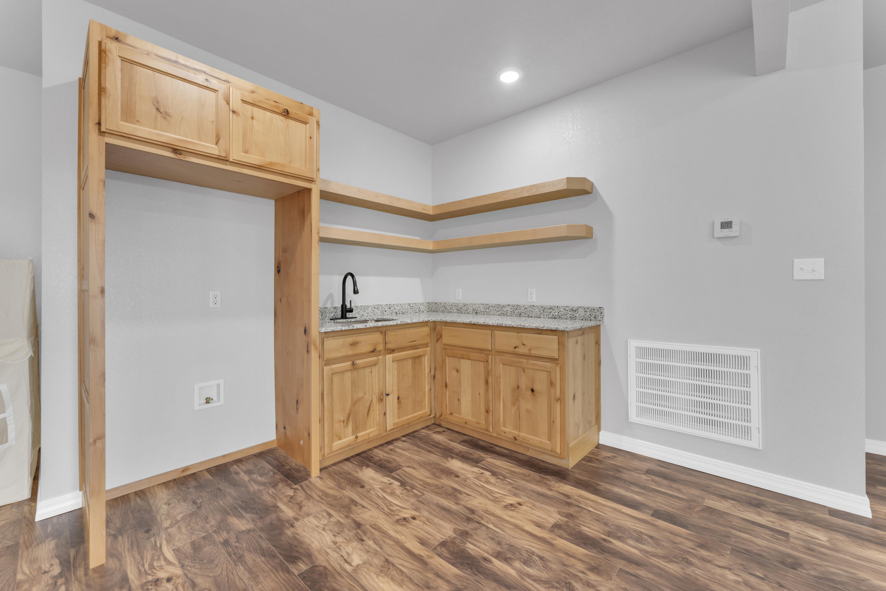 24 Flint Lane Property Photo 18