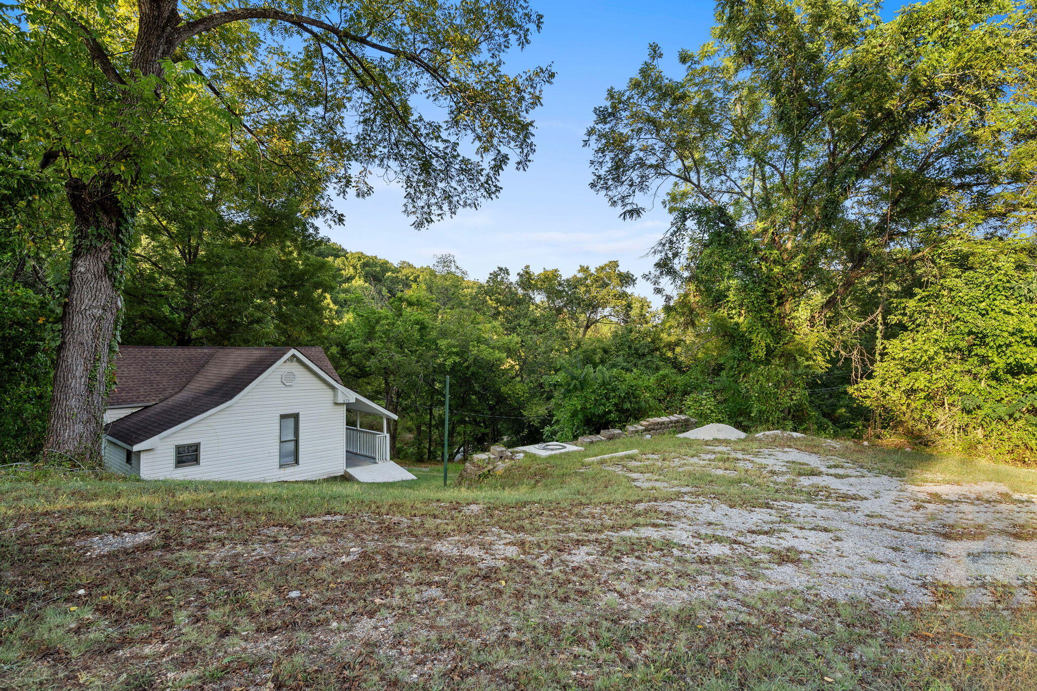 573 West State Highway 248 Property Photo 6