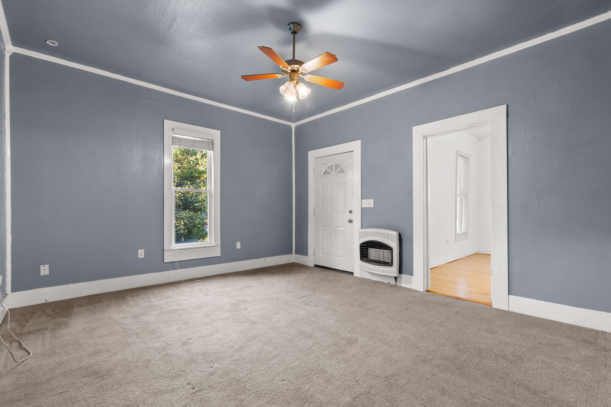 573 West State Highway 248 Property Photo 9