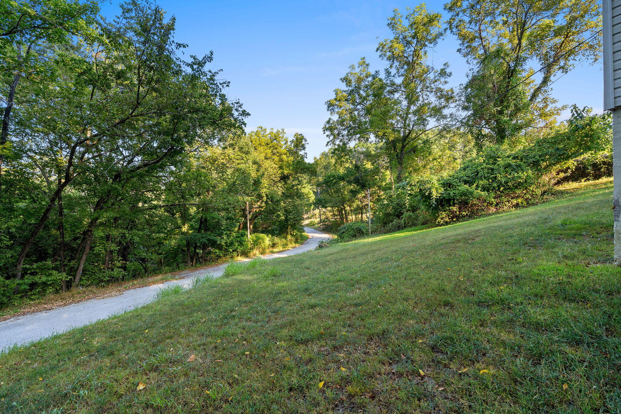 573 West State Highway 248 Property Photo 29