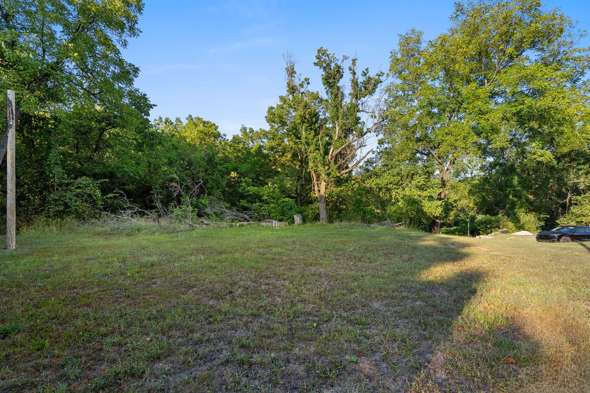573 West State Highway 248 Property Photo 32