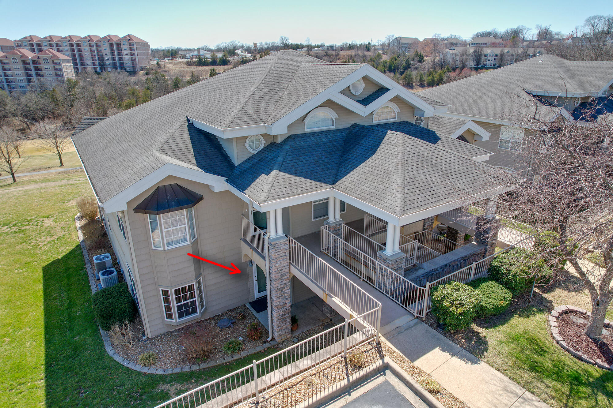 300 Glory Rd Property Photo 4